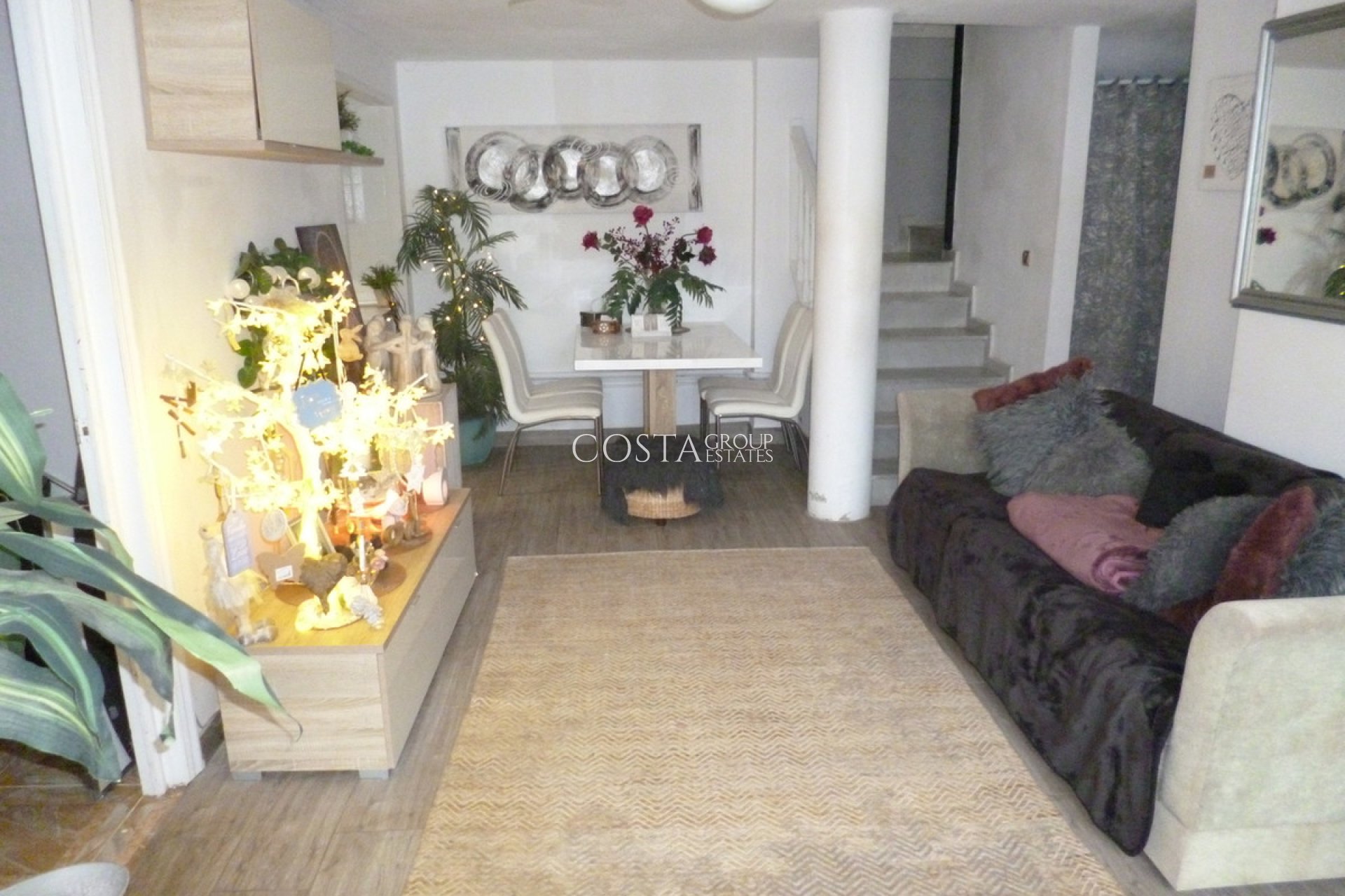 Herverkoop - Villa -
Orihuela - Playa Flamenca