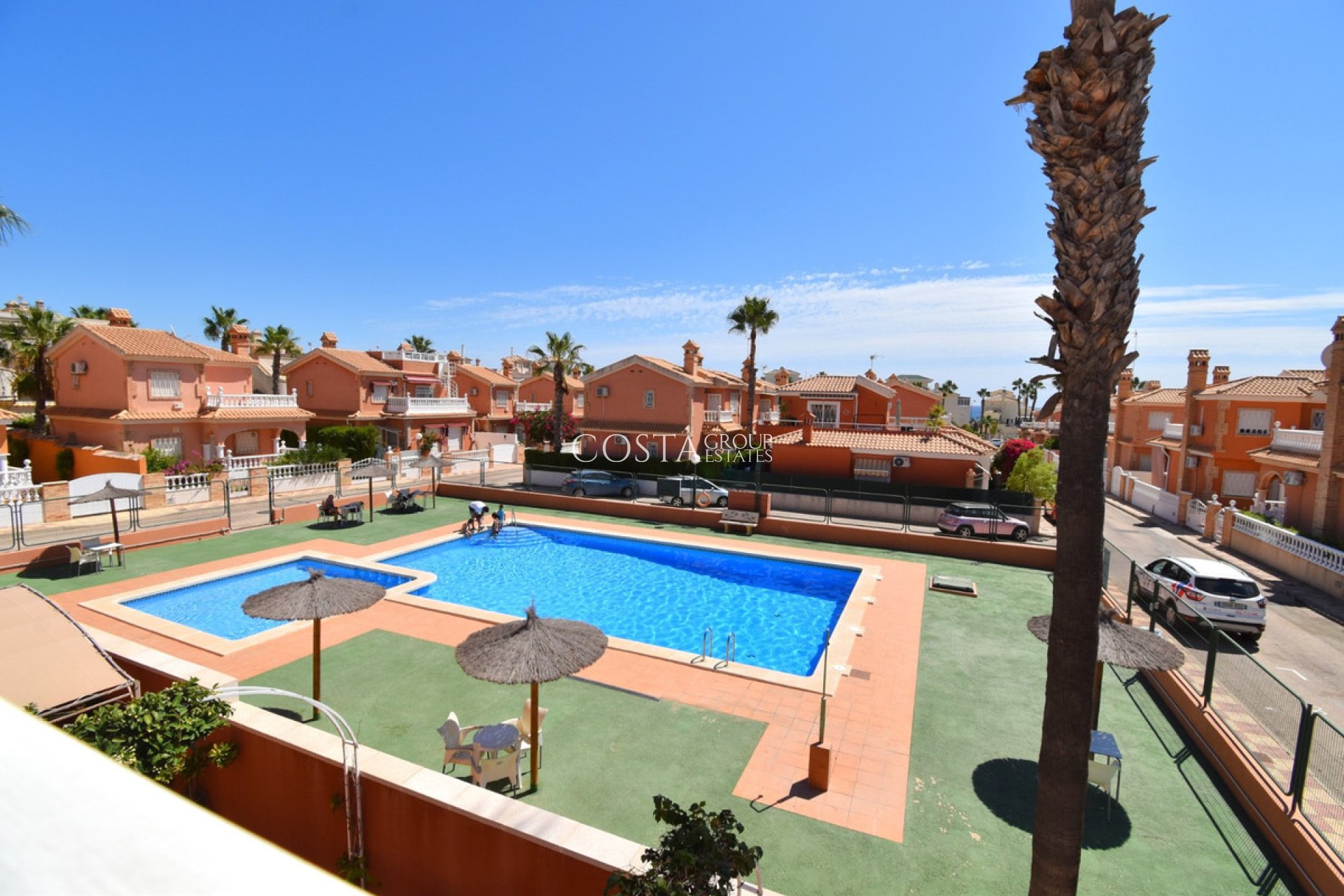 Herverkoop - Villa -
Orihuela - Playa Flamenca