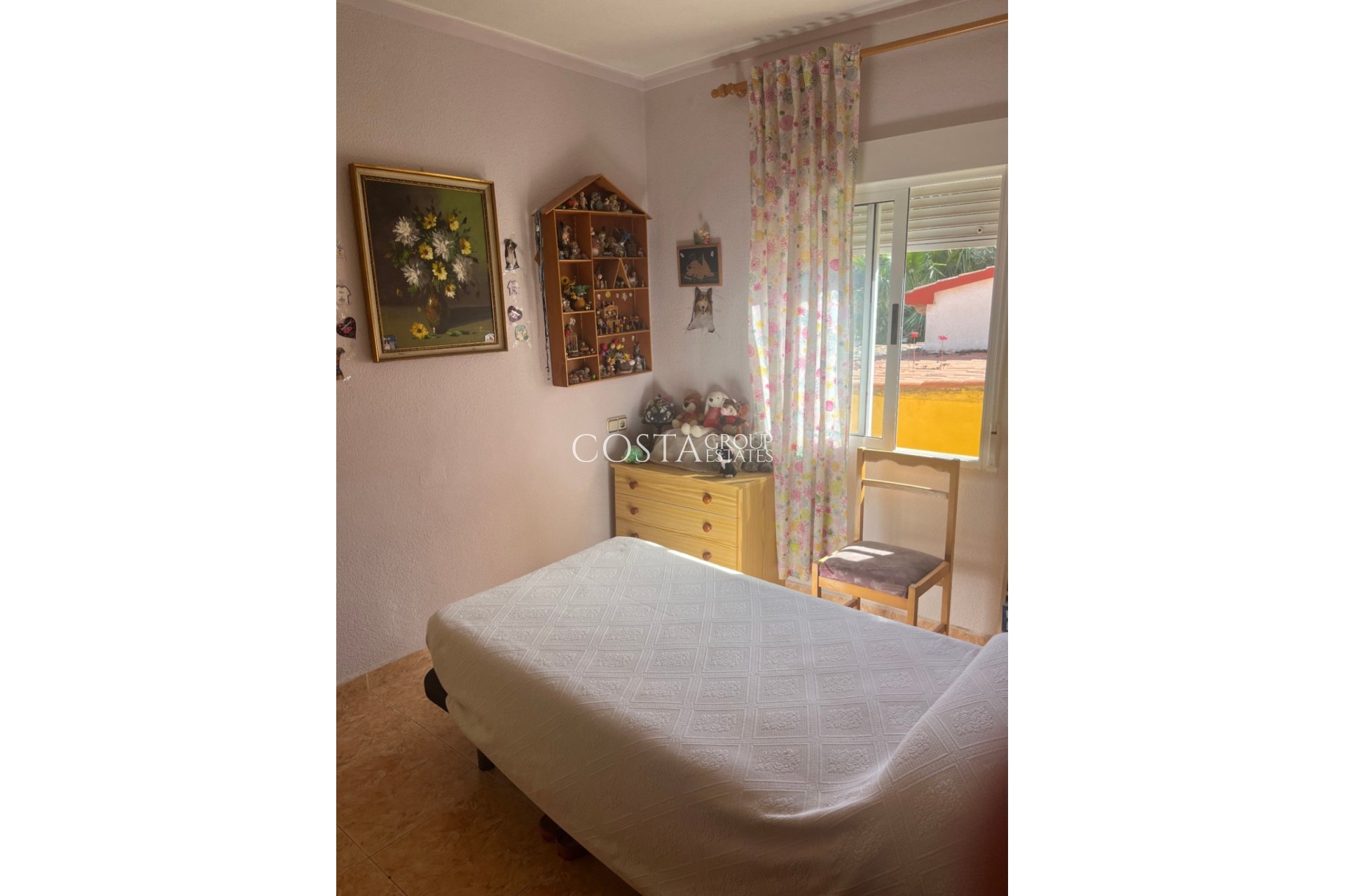 Herverkoop - Villa -
Orihuela - Punta Prima