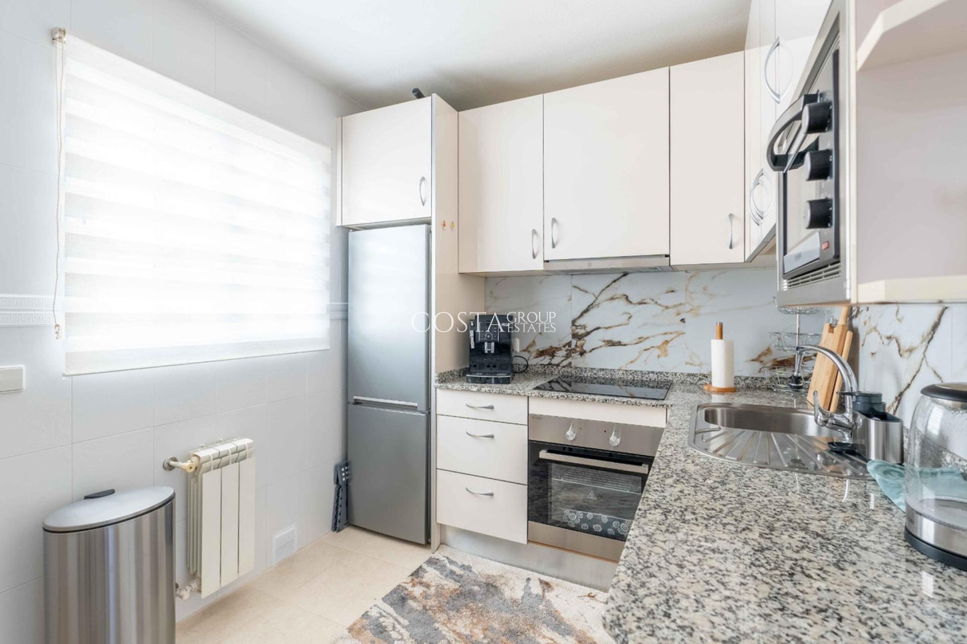 Herverkoop - Villa -
Orihuela - Punta Prima