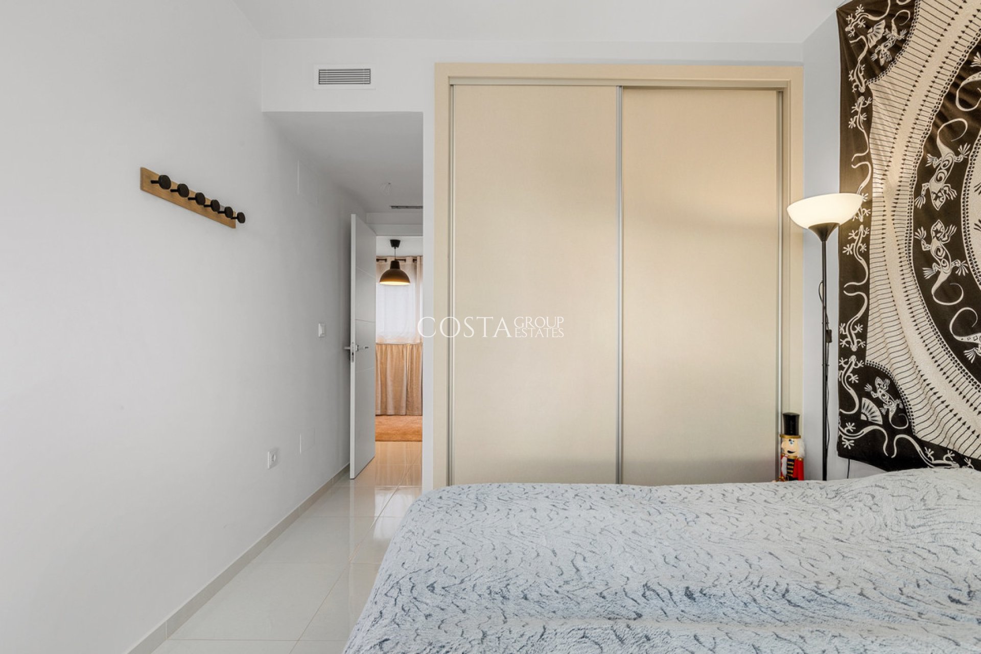 Herverkoop - Villa -
Orihuela - Villamartin