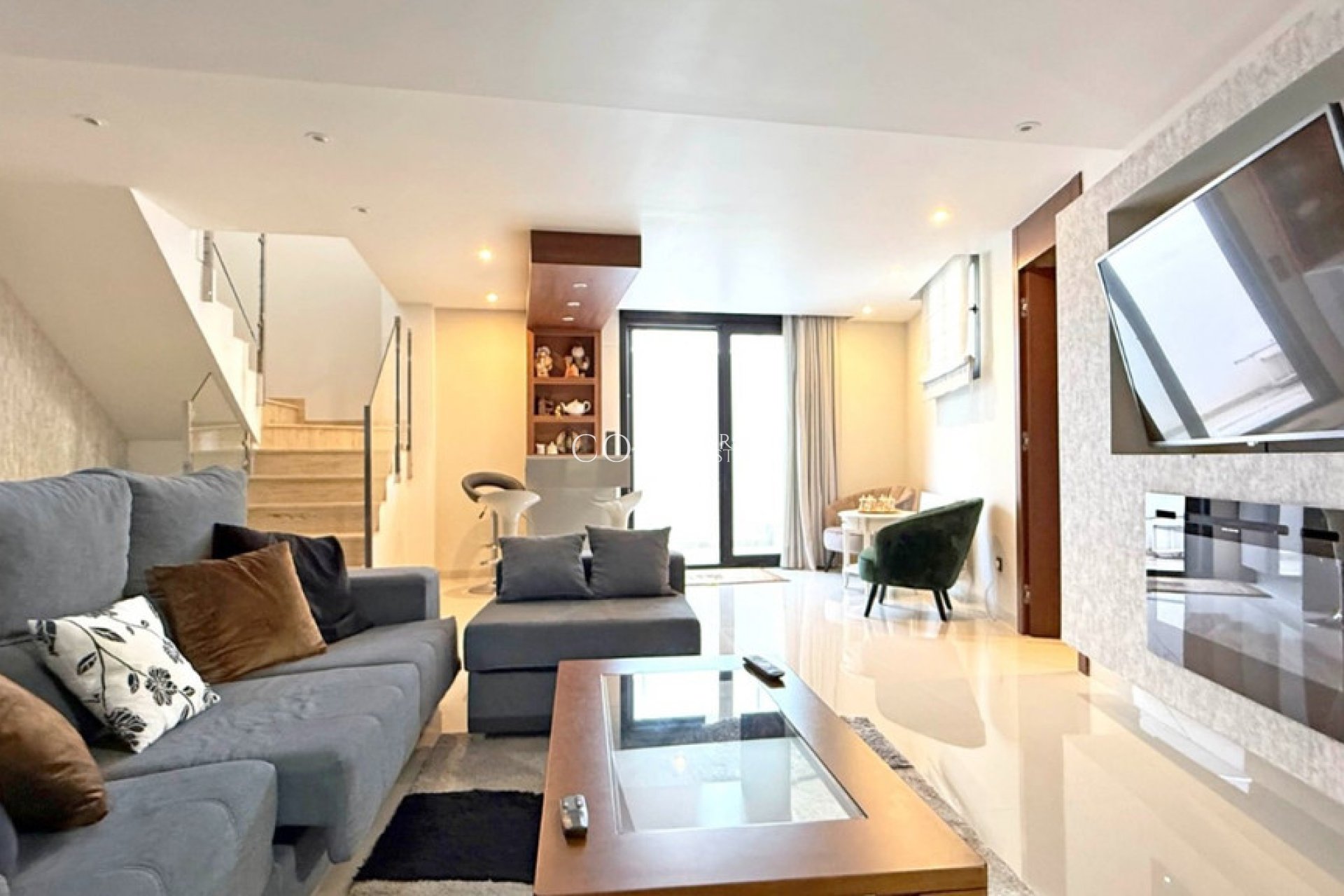 Herverkoop - Villa -
Orihuela - Villamartin