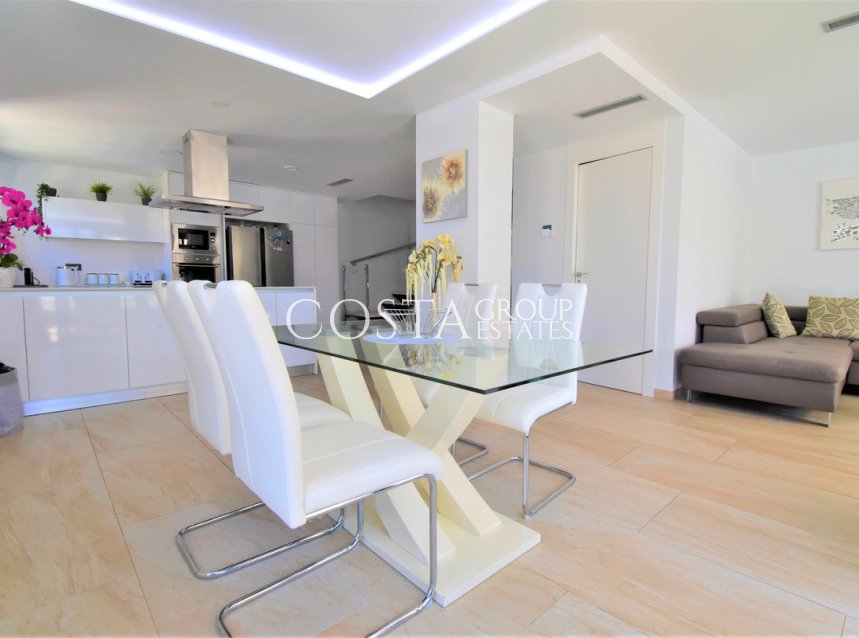 Herverkoop - Villa -
Orihuela - Villamartin