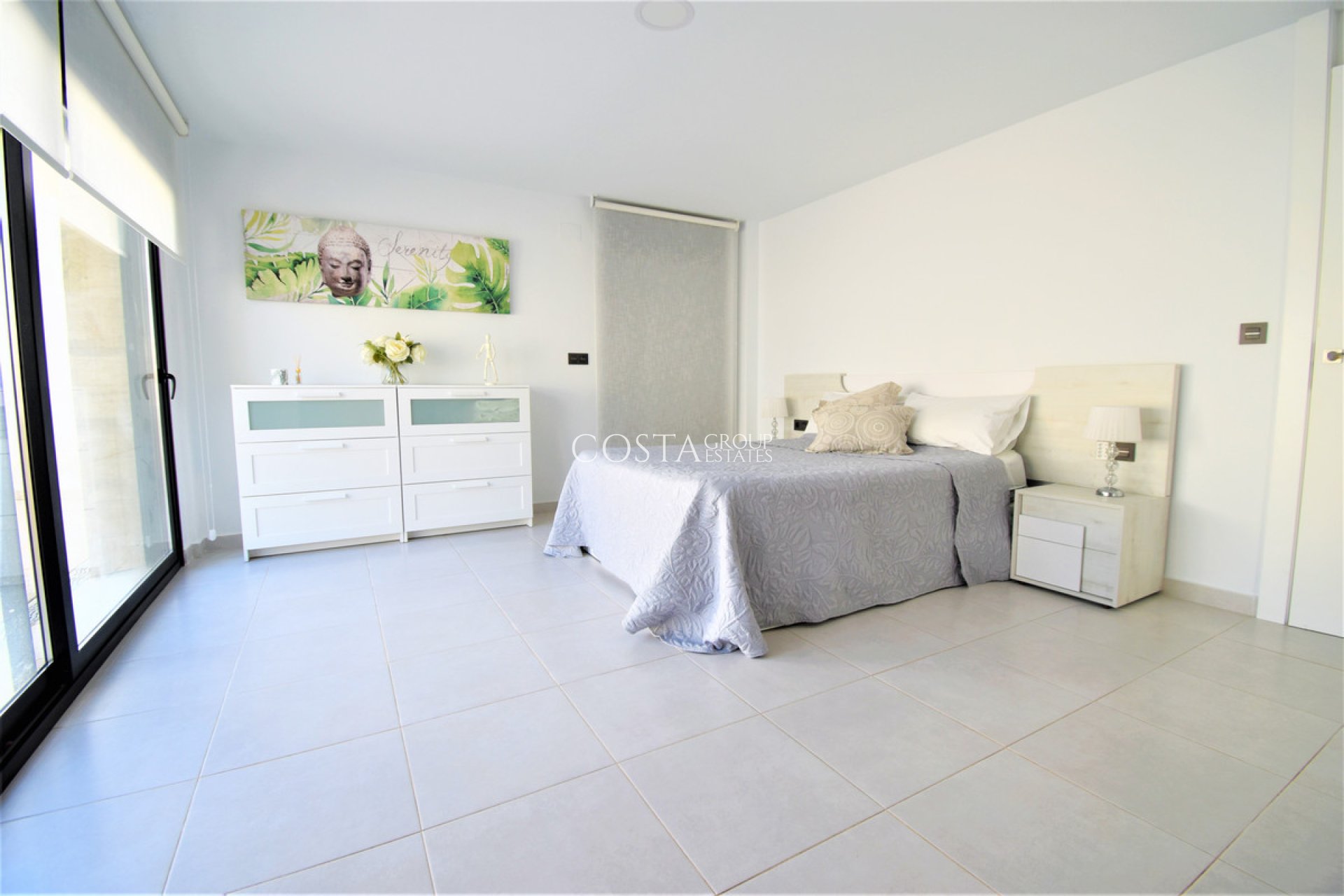 Herverkoop - Villa -
Orihuela - Villamartin