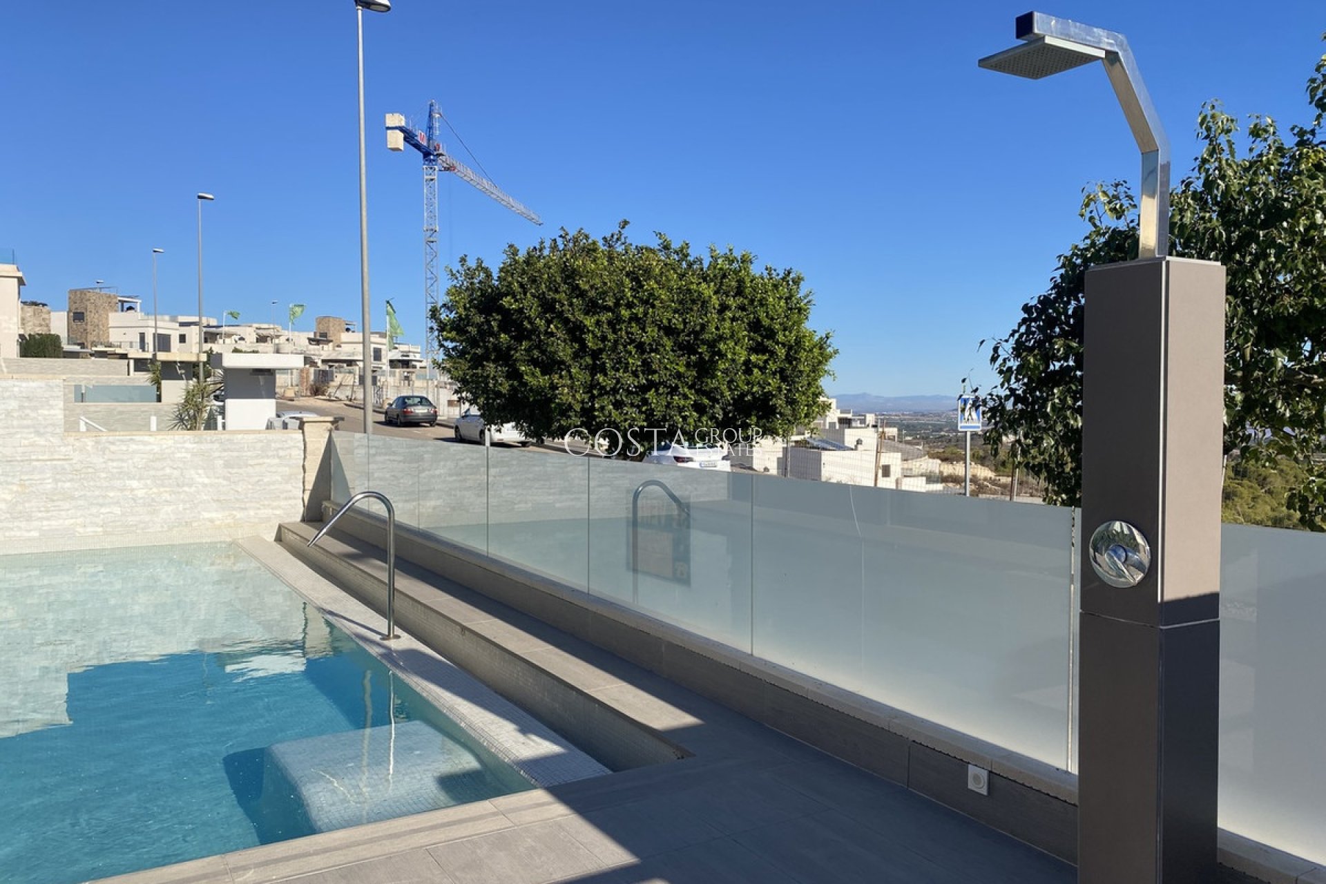 Herverkoop - Villa -
Orihuela - Villamartin