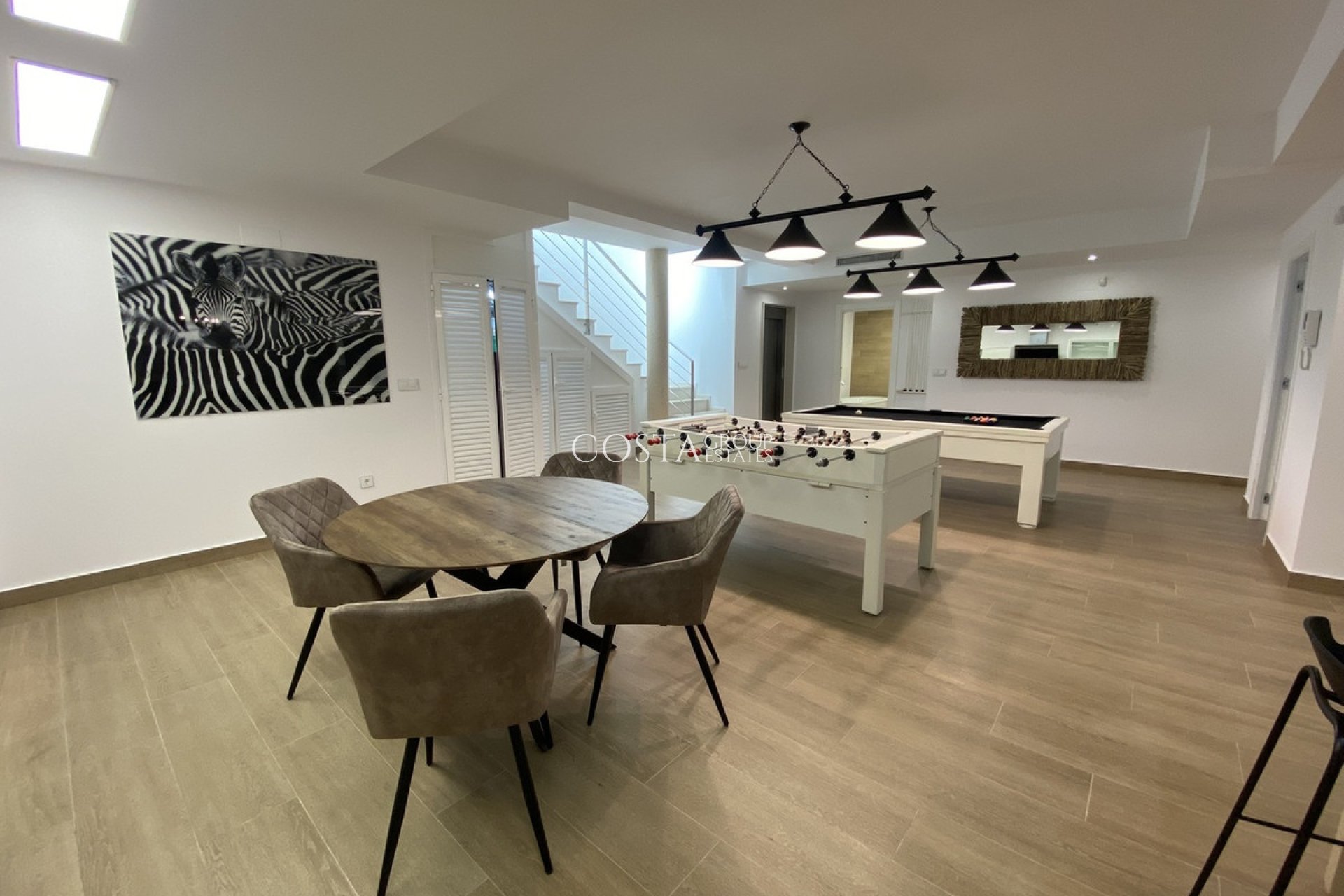 Herverkoop - Villa -
Orihuela - Villamartin