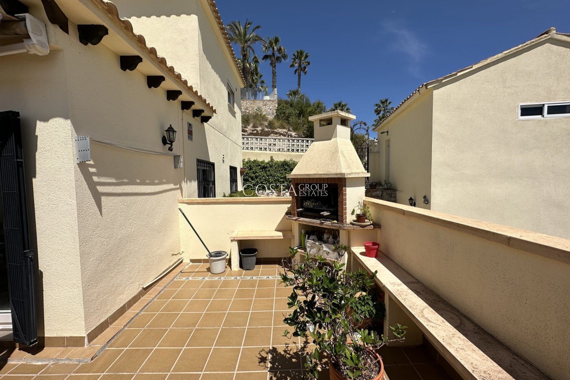 Herverkoop - Villa -
Orihuela - Villamartin