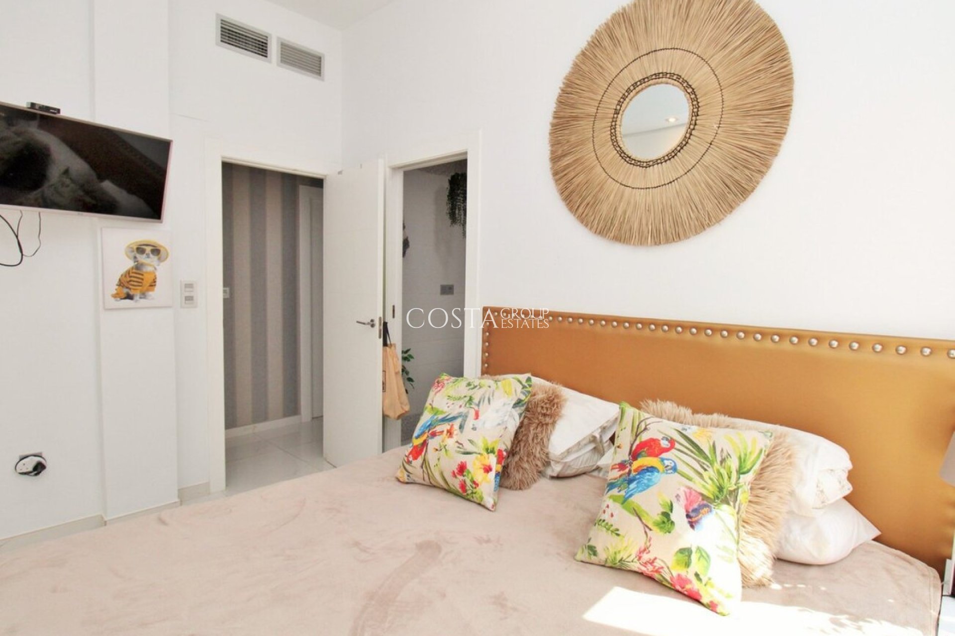 Herverkoop - Villa -
Orihuela - Villamartin