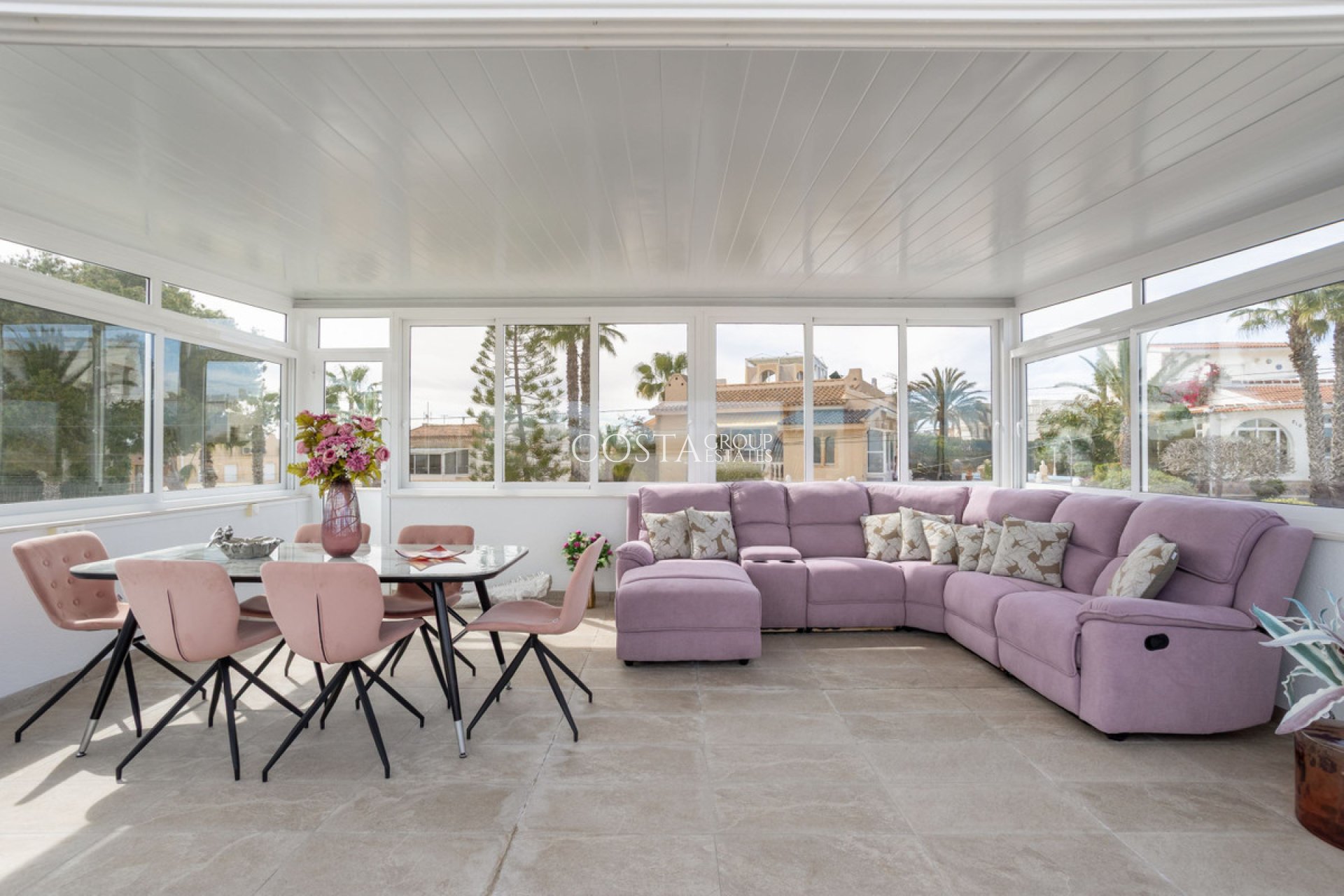 Herverkoop - Villa -
Orihuela - Villamartin