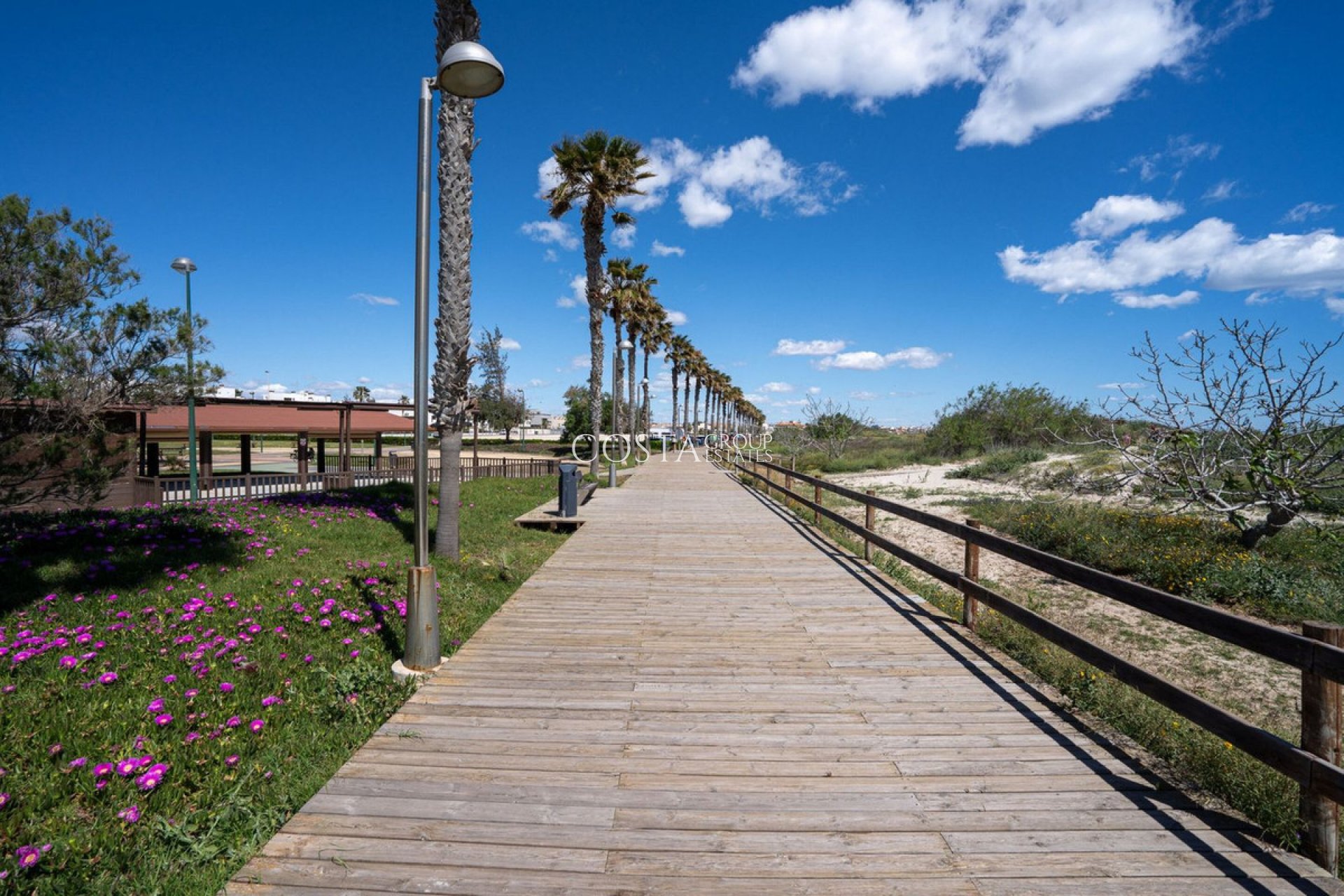 Herverkoop - Villa -
Pilar de la Horadada - Torre De La Horadada