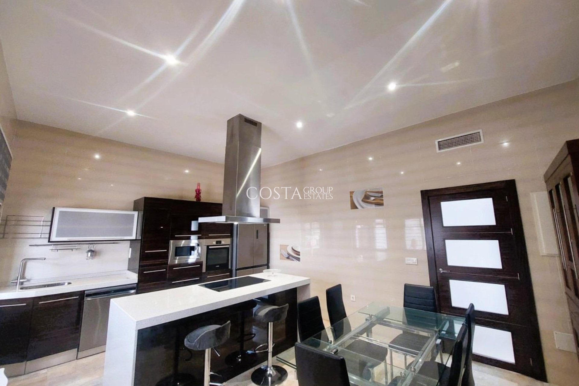 Herverkoop - Villa -
Pilar de la Horadada - Torre De La Horadada