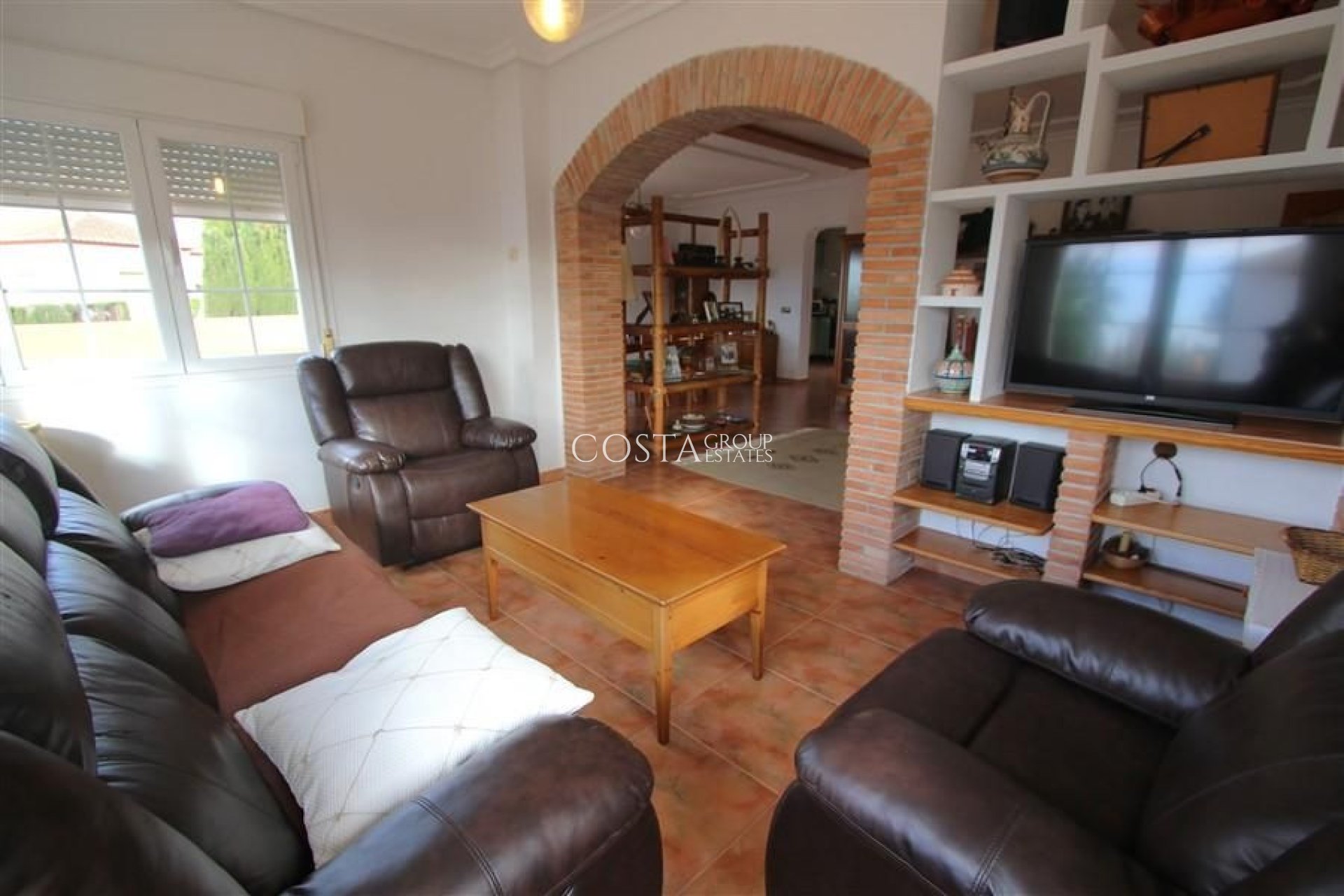 Herverkoop - Villa -
Pinoso - Los Pinos