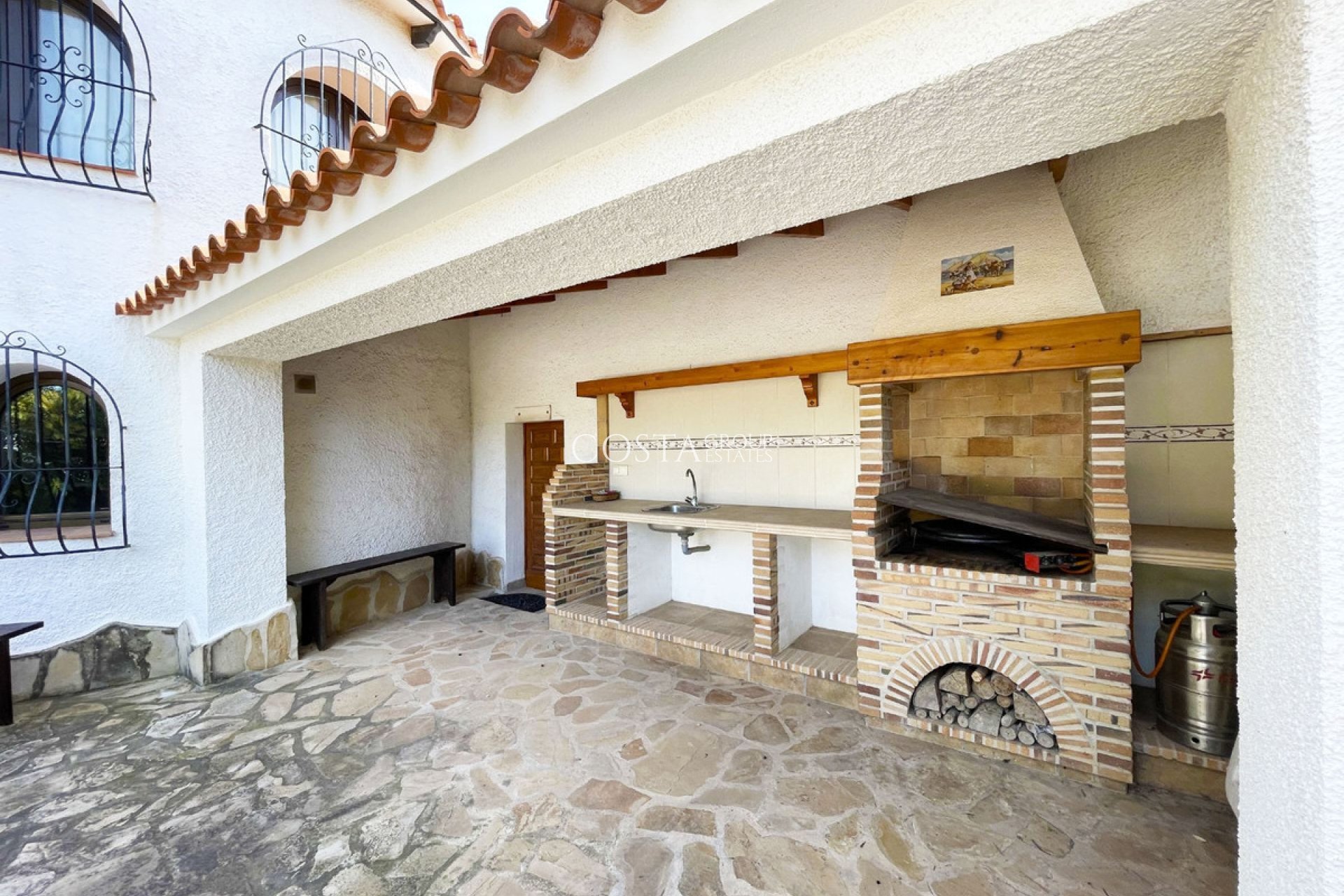 Herverkoop - Villa -
Pinoso - Los Pinos