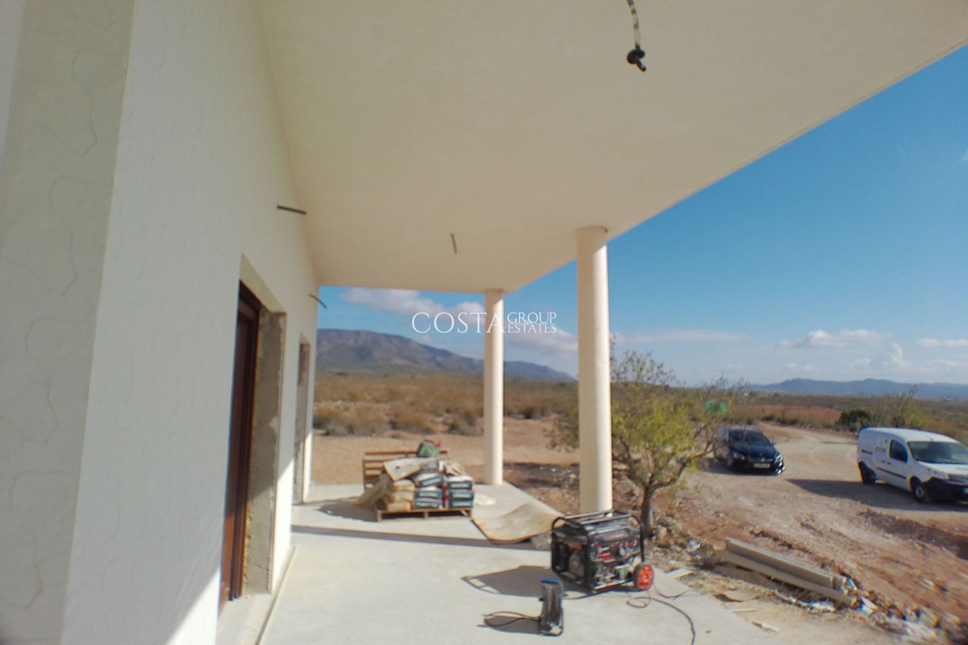 Herverkoop - Villa -
Pinoso - Pinoso Centro