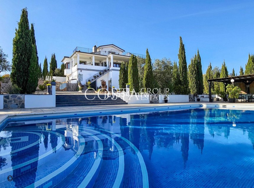 Herverkoop - Villa -
Pinoso - Pinoso Centro