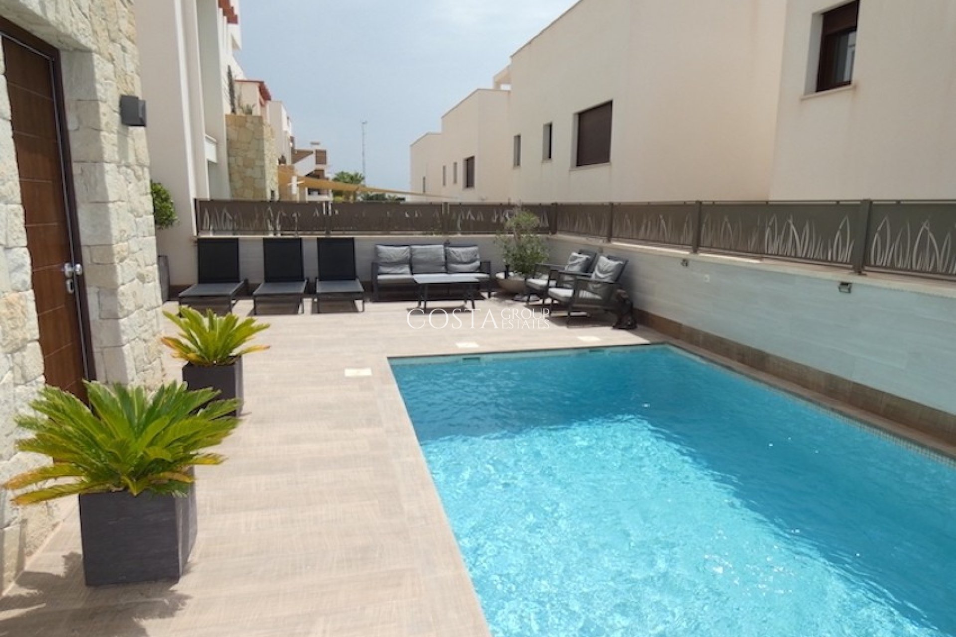 Herverkoop - Villa -
Rojales - Ciudad Quesada