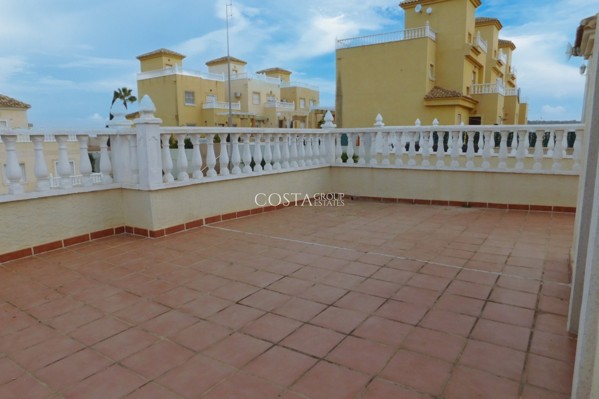 Herverkoop - Villa -
Rojales - Ciudad Quesada