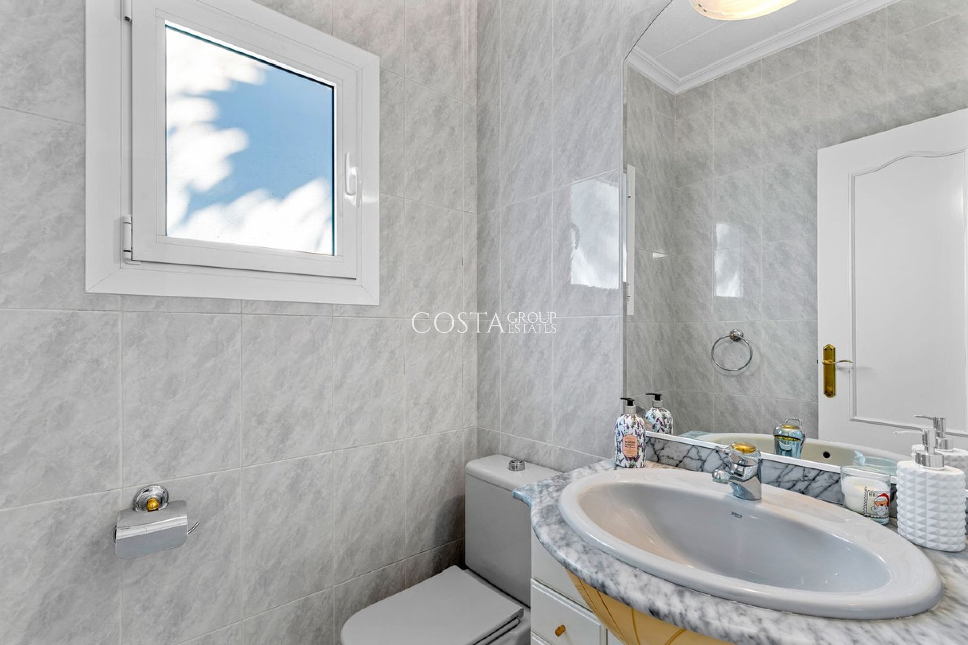 Herverkoop - Villa -
Rojales - Ciudad Quesada