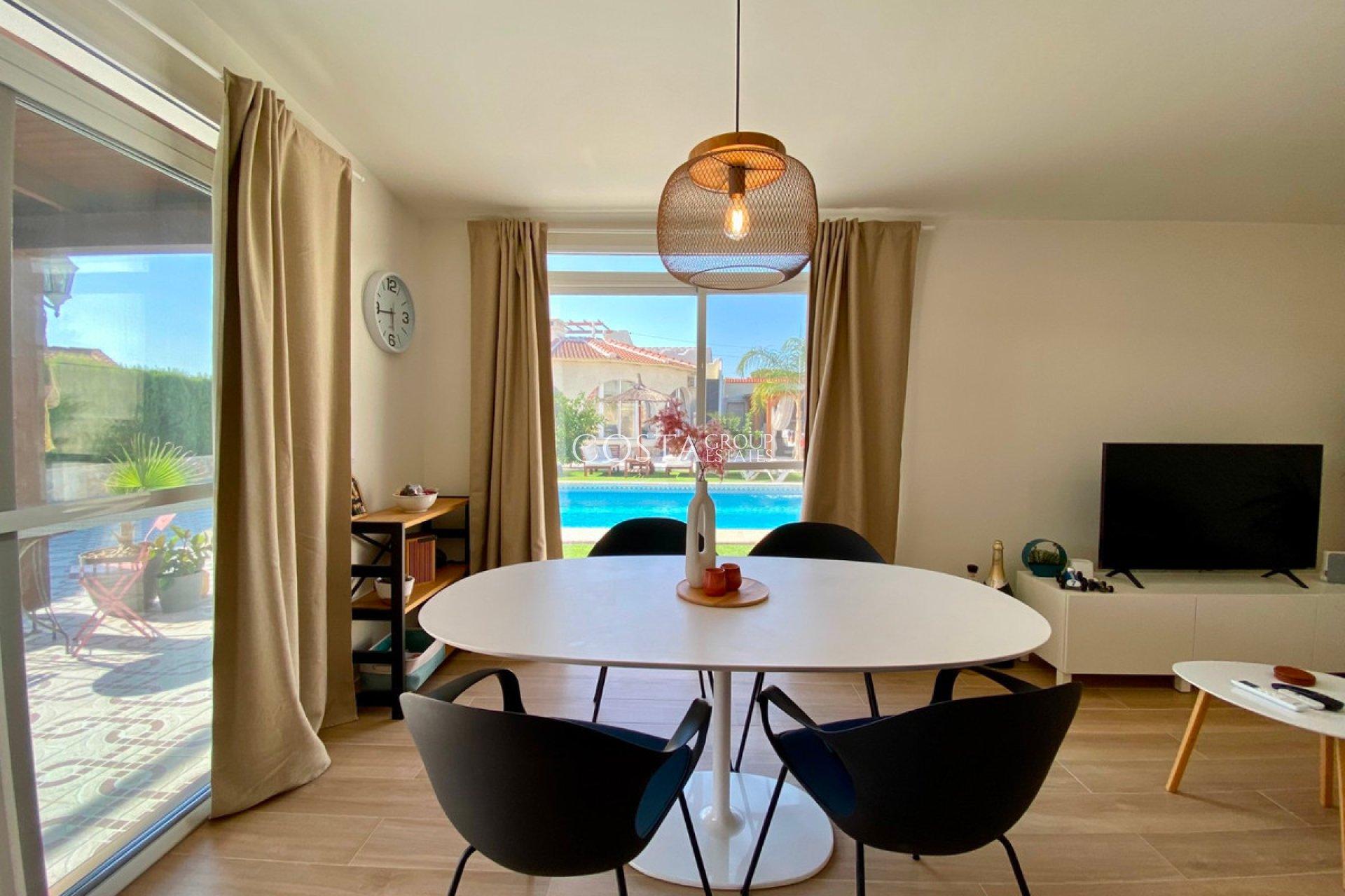 Herverkoop - Villa -
Rojales - Ciudad Quesada