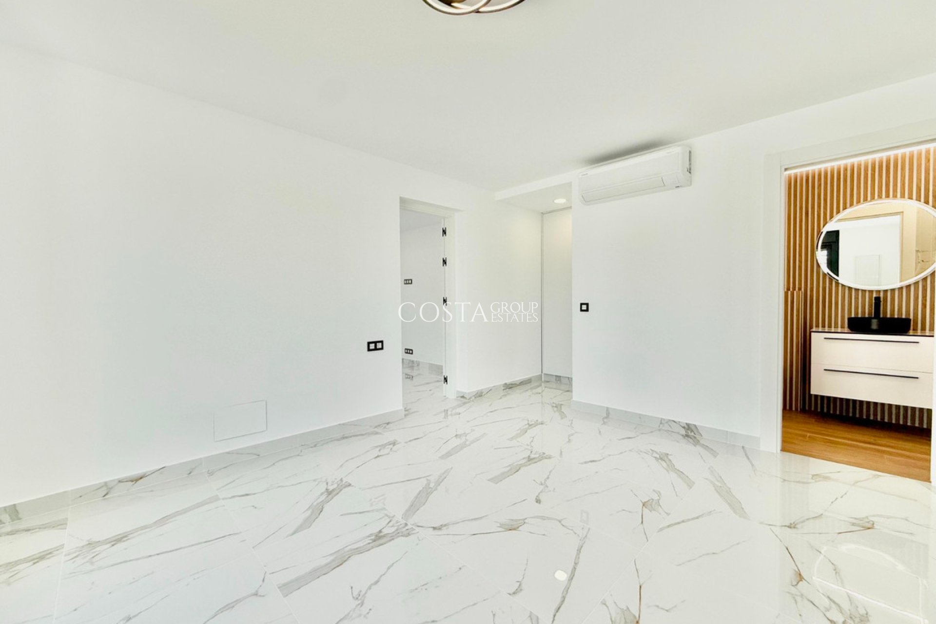 Herverkoop - Villa -
Rojales - Ciudad Quesada