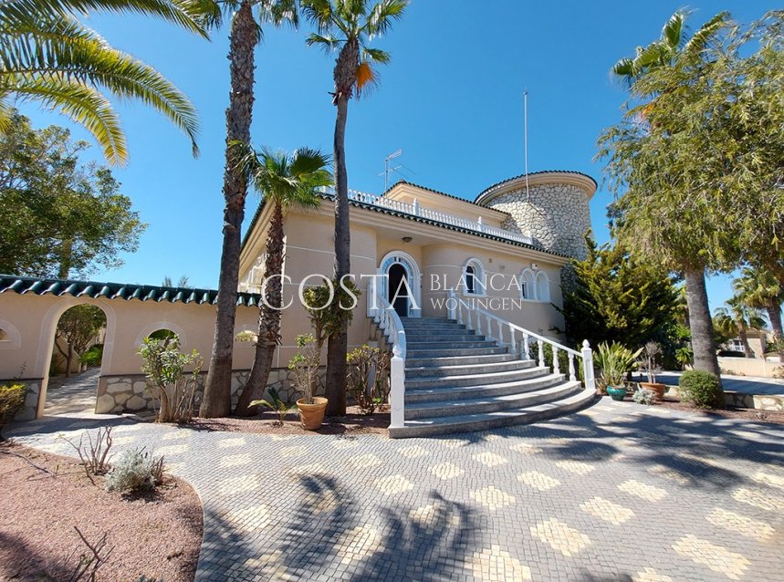 Herverkoop - Villa -
Rojales - Ciudad Quesada