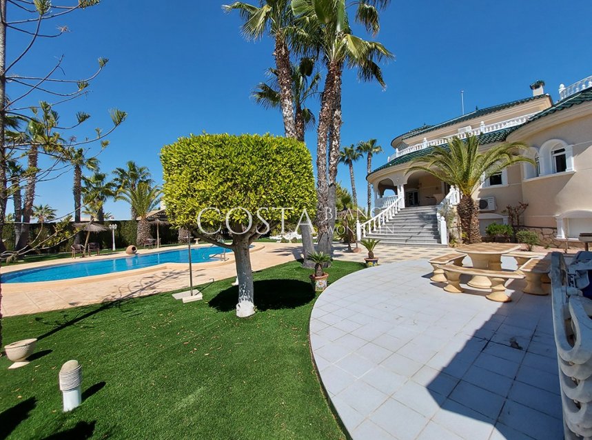Herverkoop - Villa -
Rojales - Ciudad Quesada