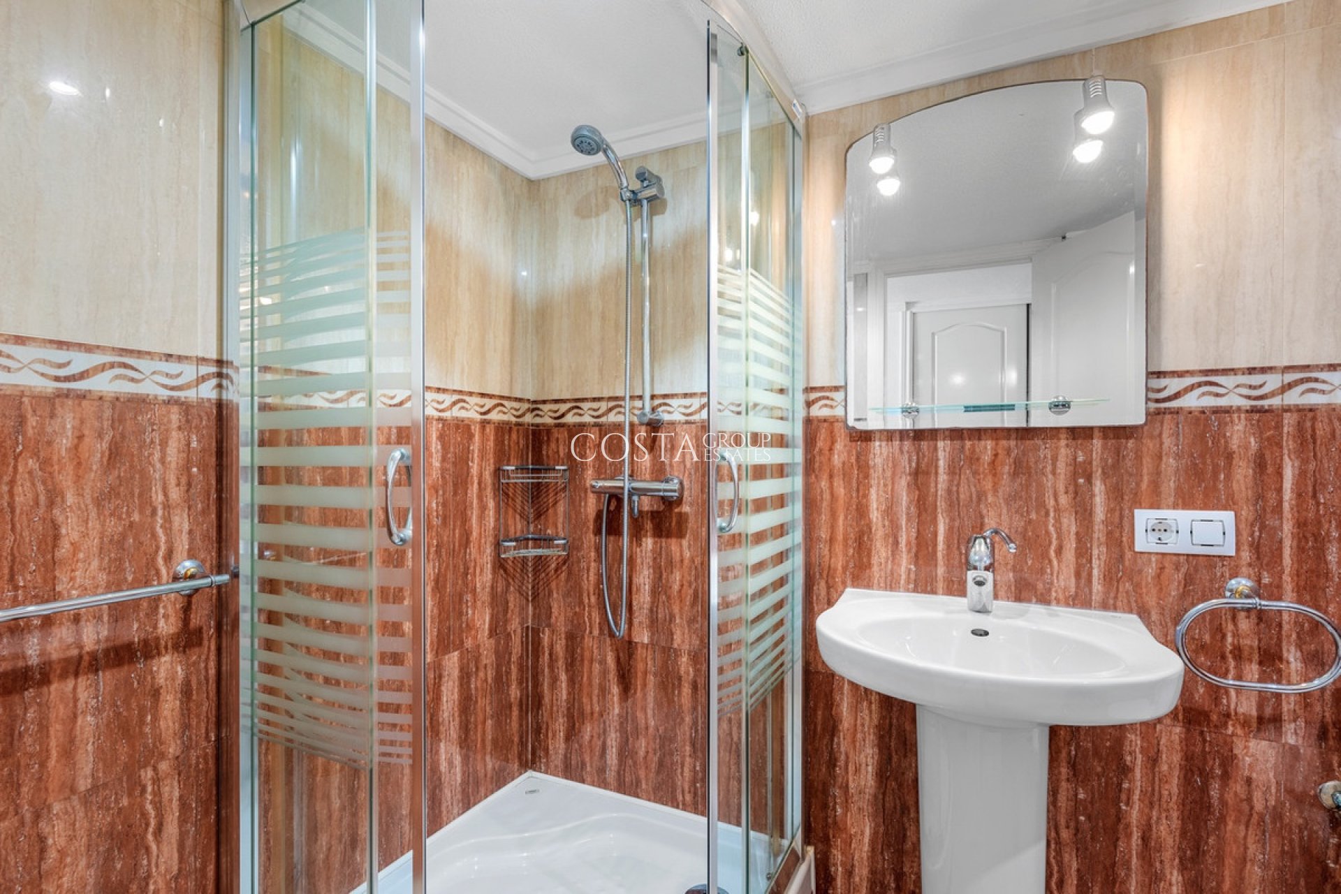 Herverkoop - Villa -
Rojales - Ciudad Quesada