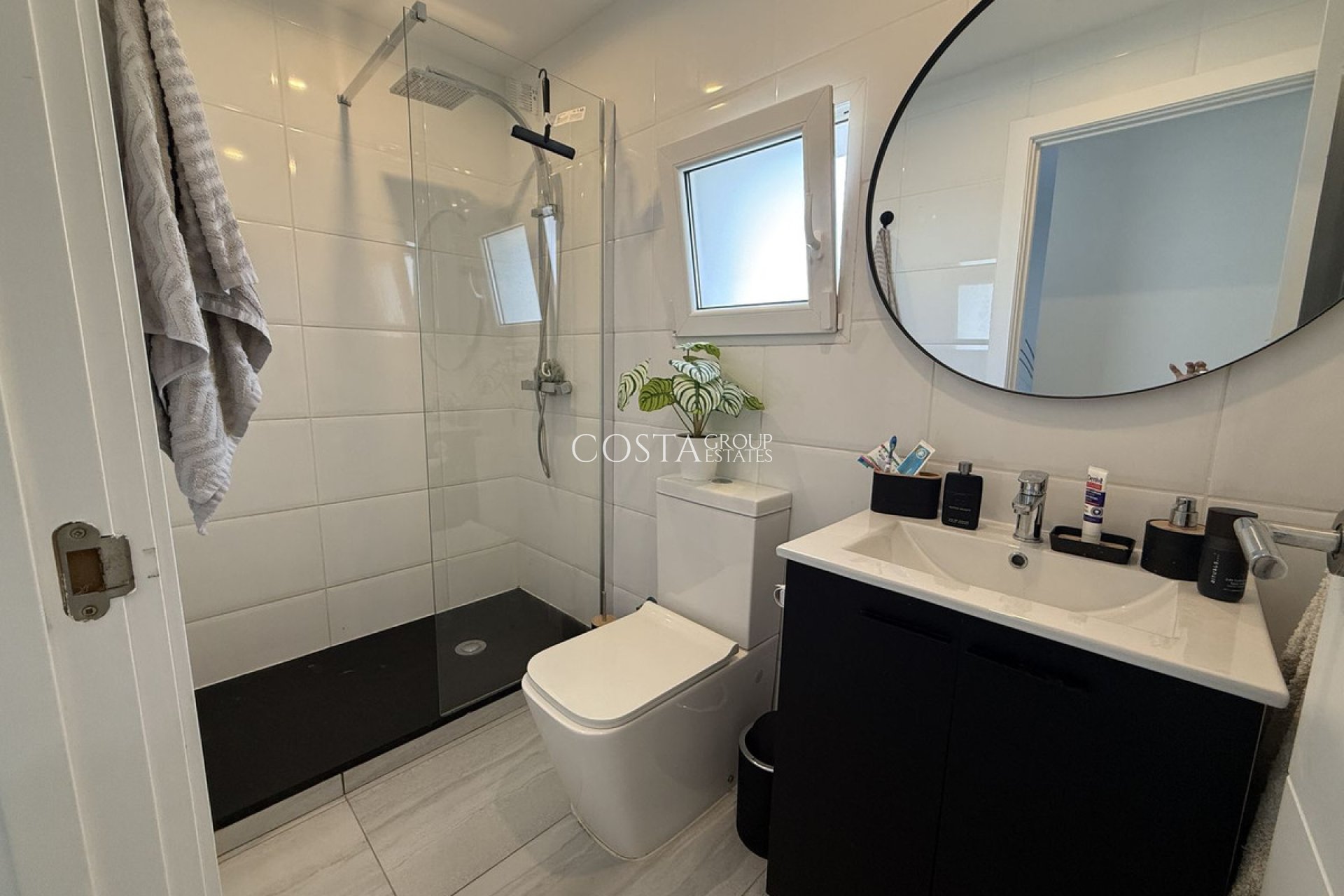 Herverkoop - Villa -
Rojales - Ciudad Quesada