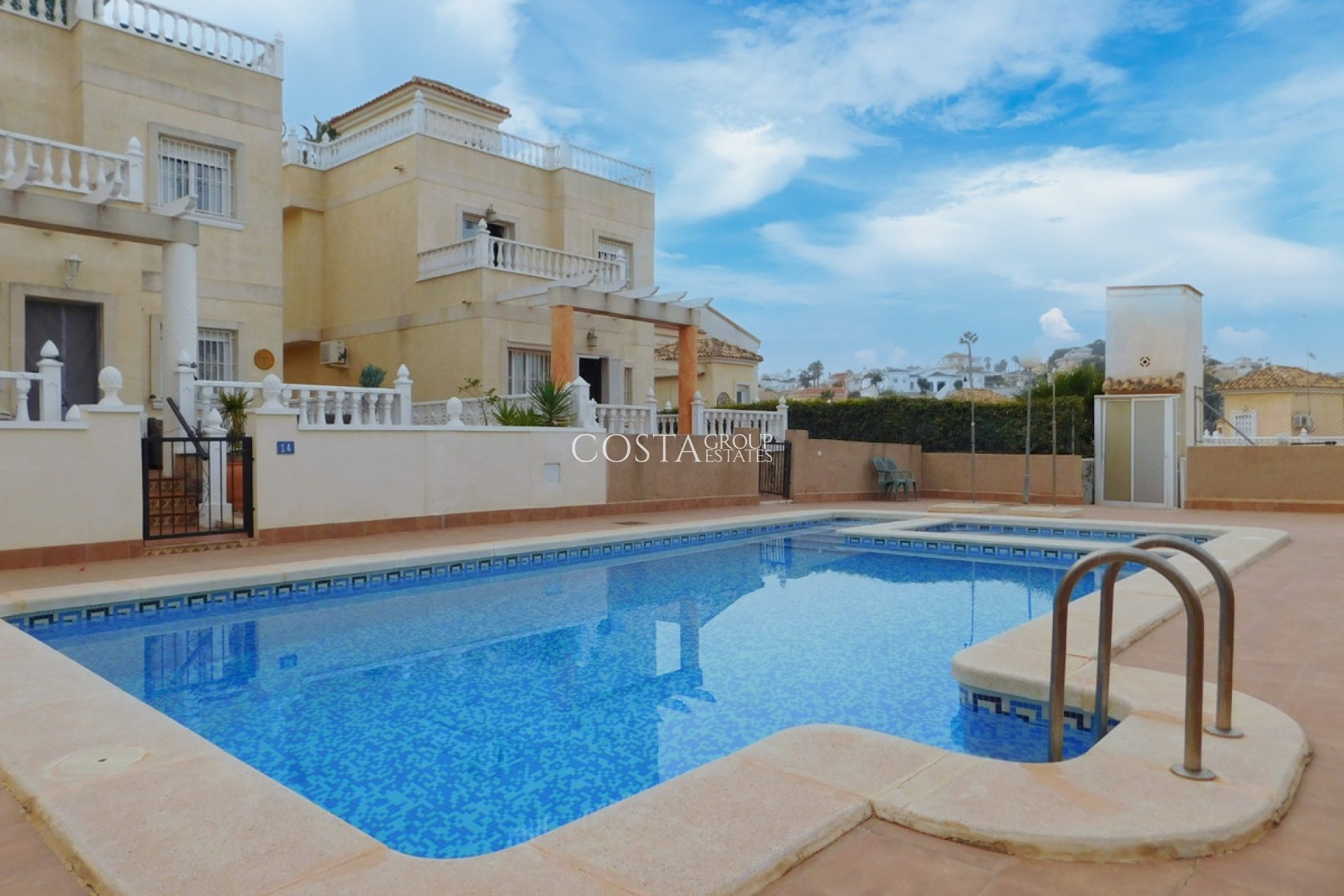 Herverkoop - Villa -
Rojales - Ciudad Quesada