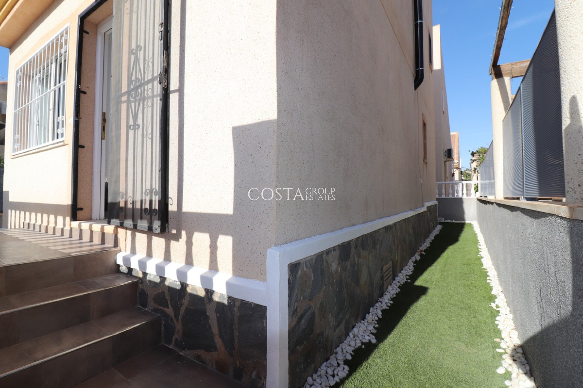 Herverkoop - Villa -
Rojales - Ciudad Quesada