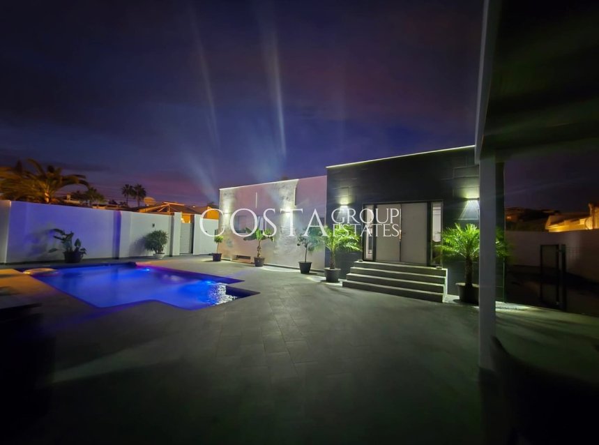 Herverkoop - Villa -
Rojales - Ciudad Quesada