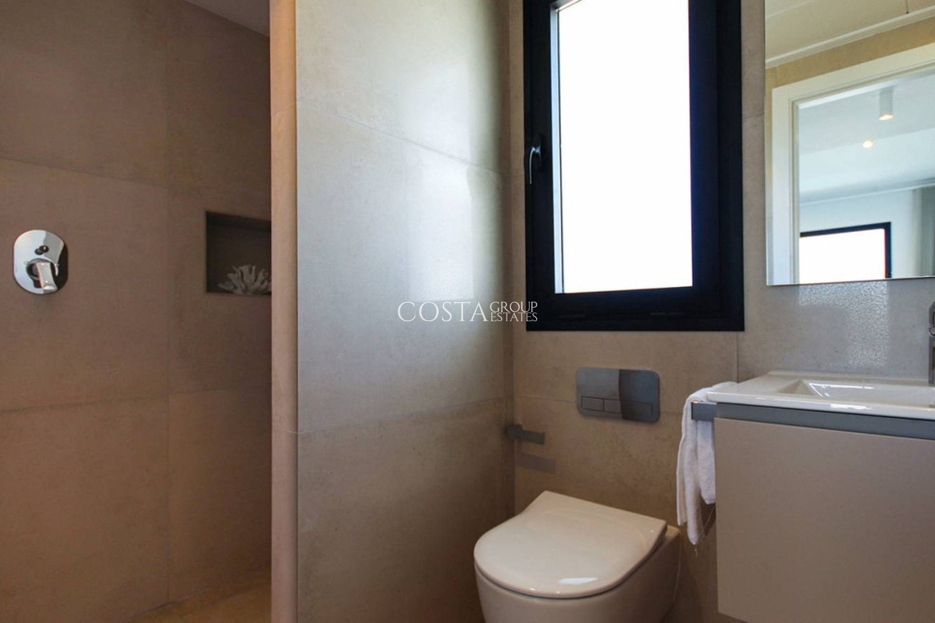 Herverkoop - Villa -
Rojales - Ciudad Quesada