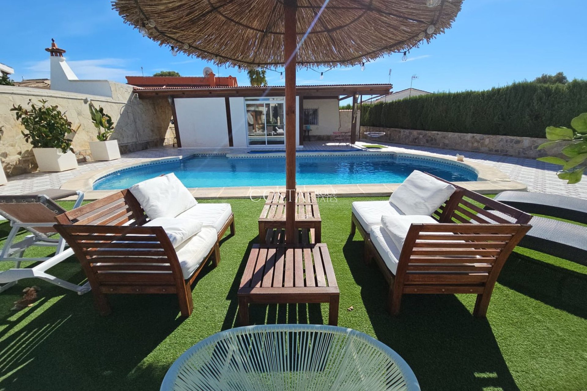 Herverkoop - Villa -
Rojales - Quesada