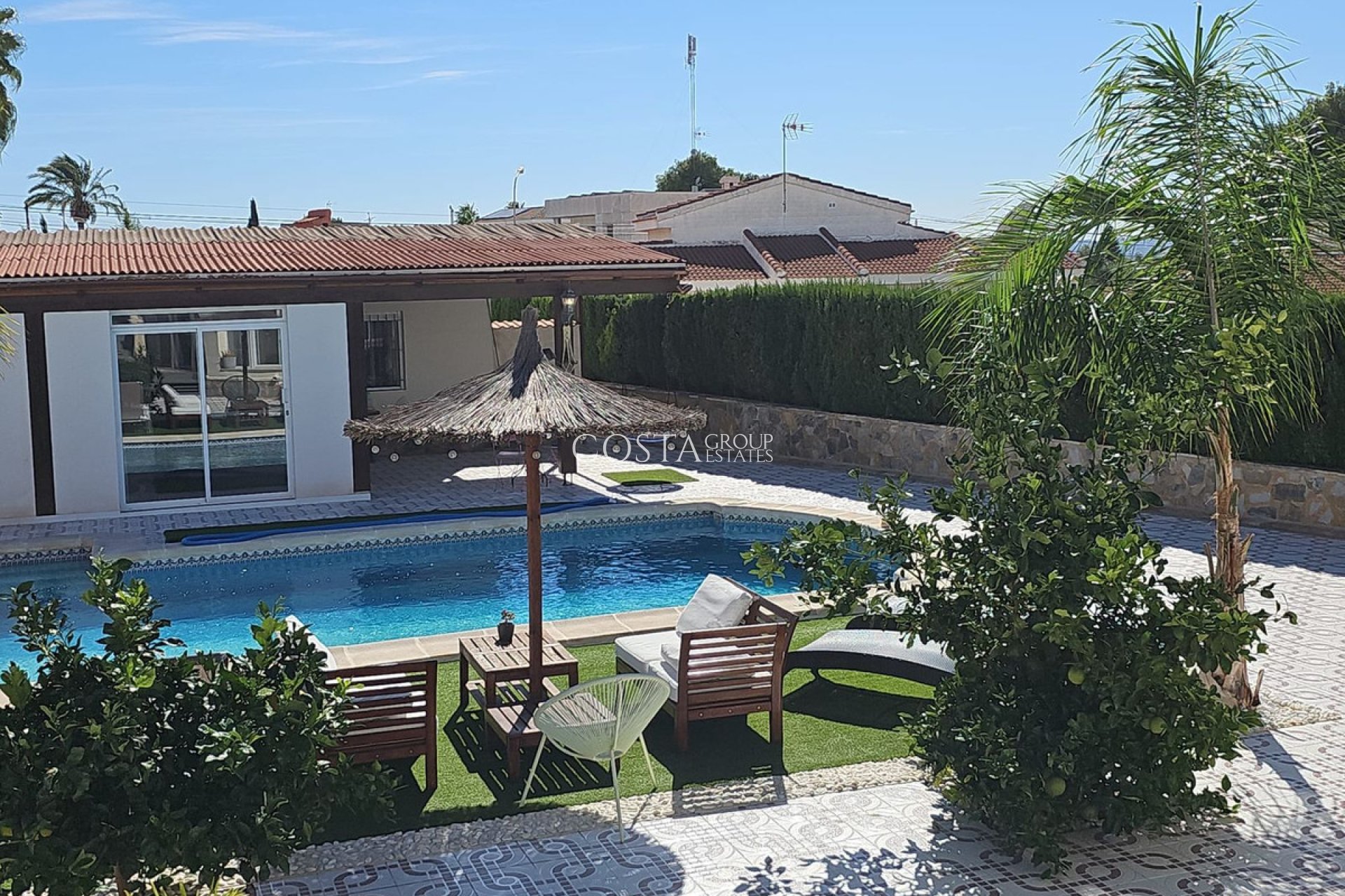 Herverkoop - Villa -
Rojales - Quesada