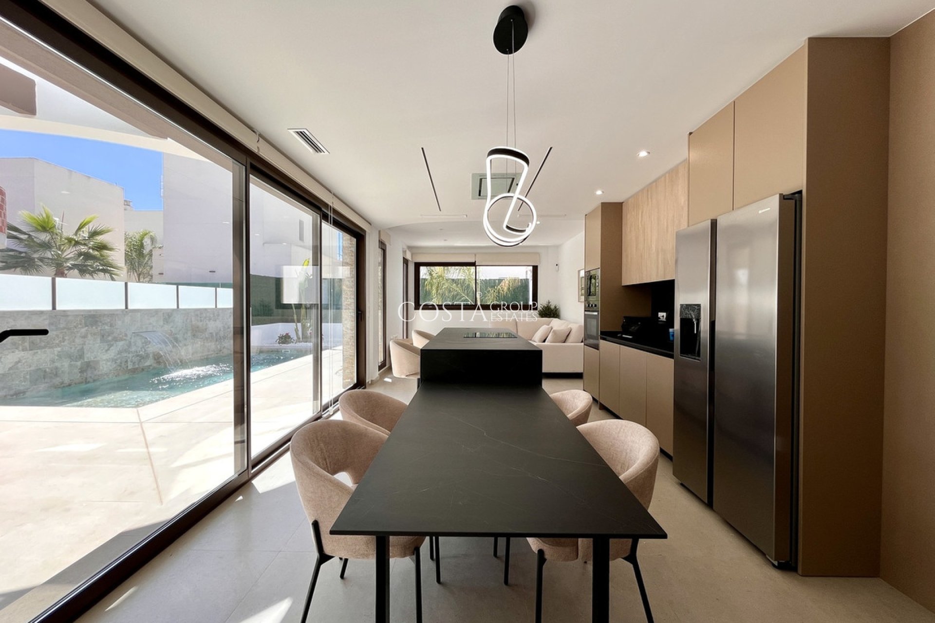 Herverkoop - Villa -
Rojales - Rojales Centro