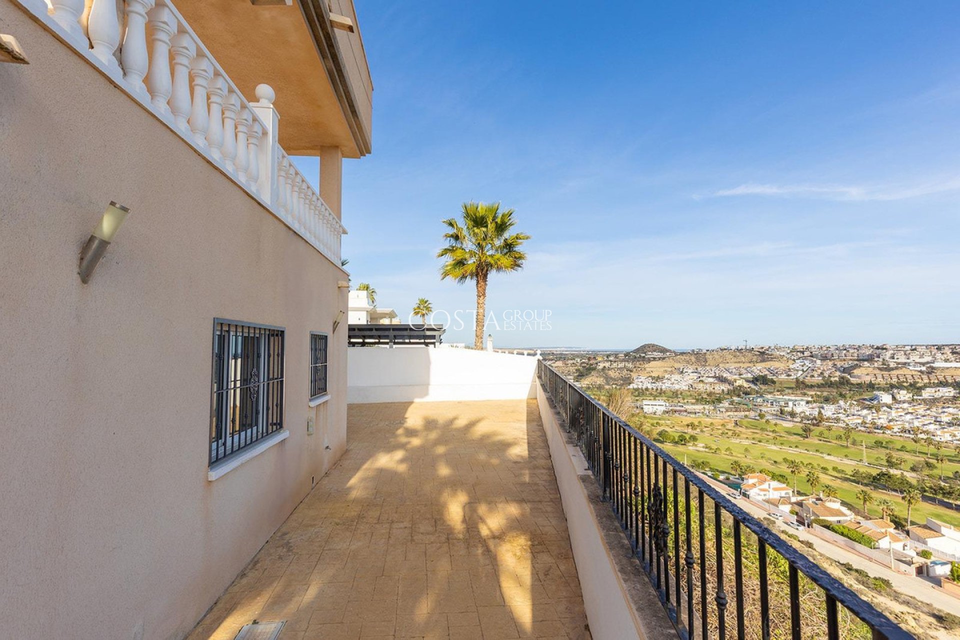 Herverkoop - Villa -
Rojales - Rojales Centro