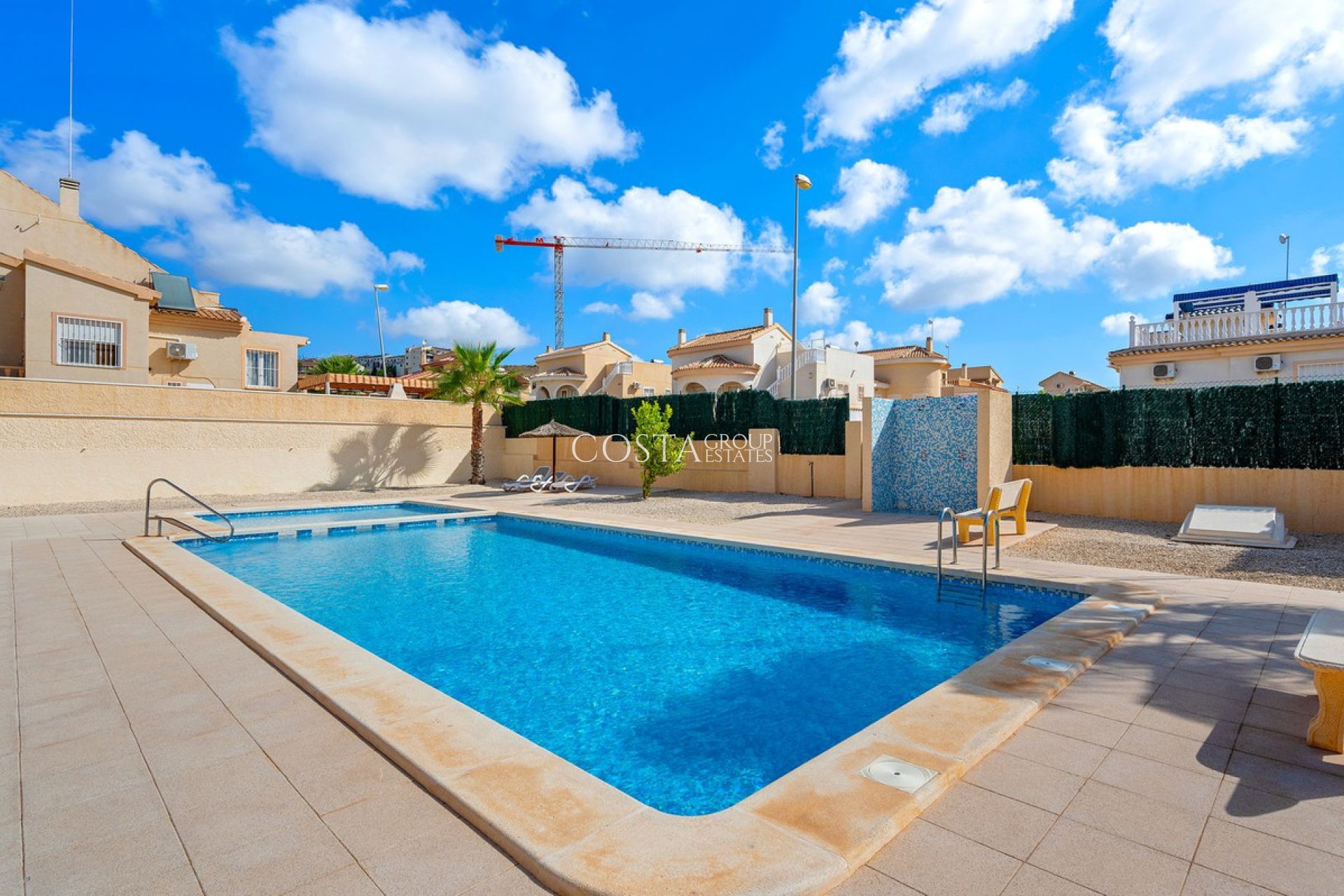 Herverkoop - Villa -
Rojales - Rojales Centro