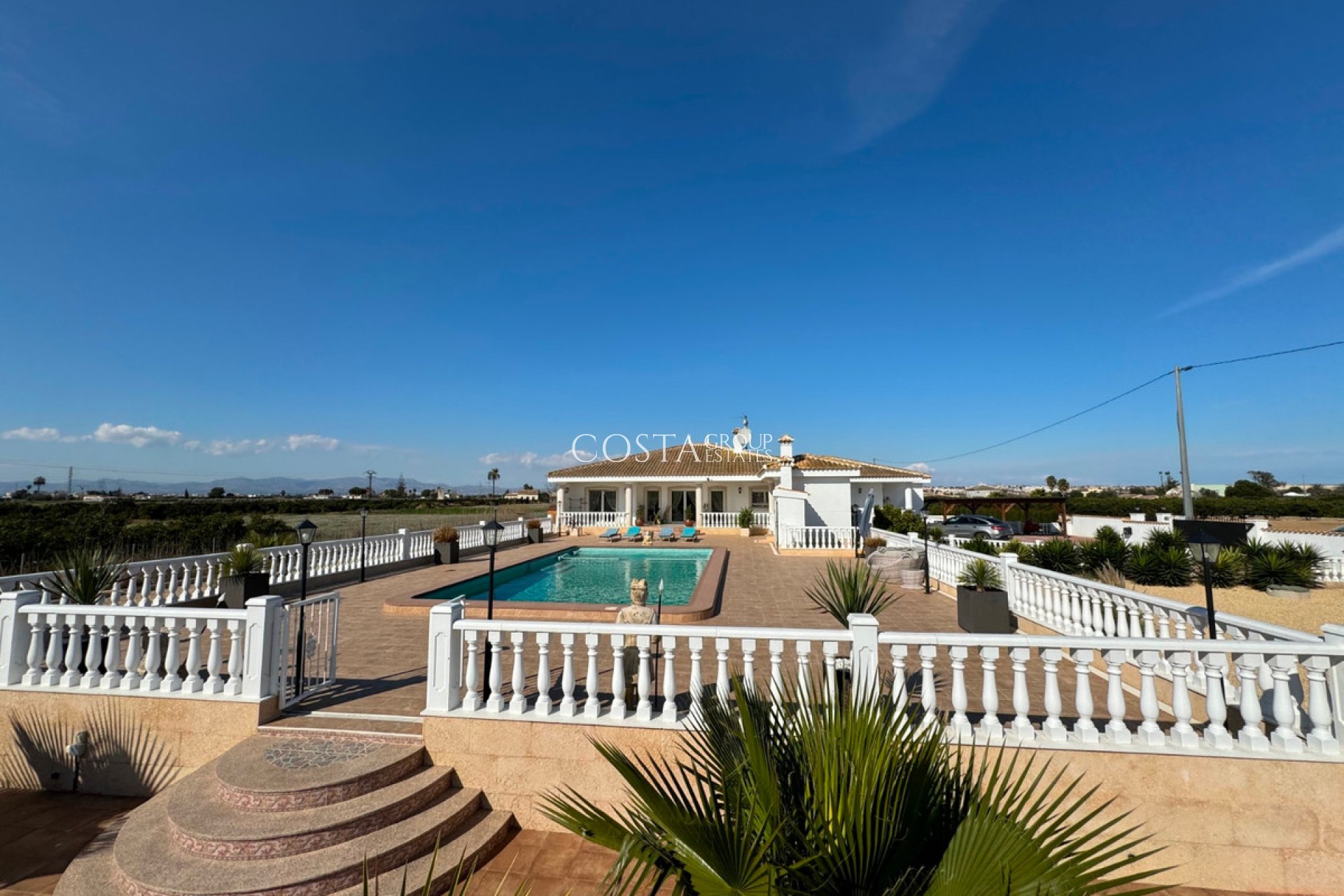 Herverkoop - Villa -
Rojales - Rojales Centro