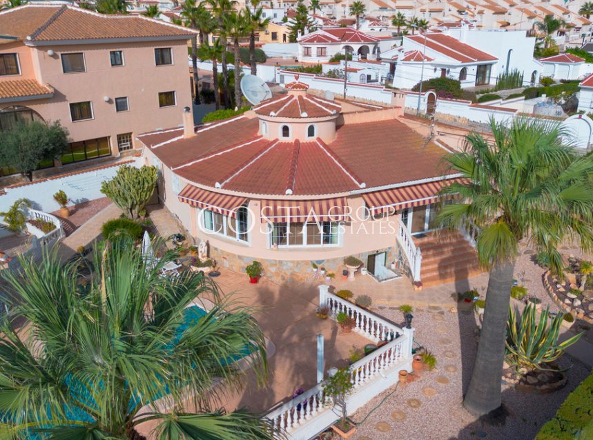 Herverkoop - Villa -
Rojales - Rojales Centro