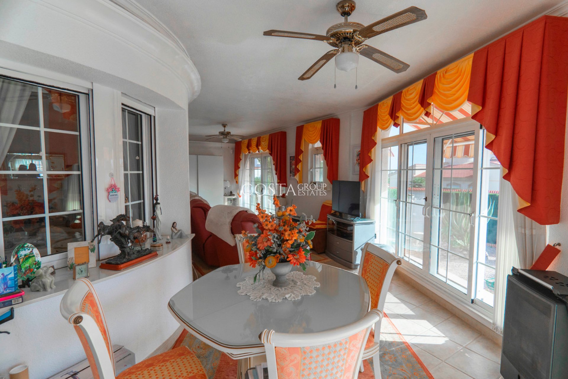 Herverkoop - Villa -
Rojales - Rojales Centro