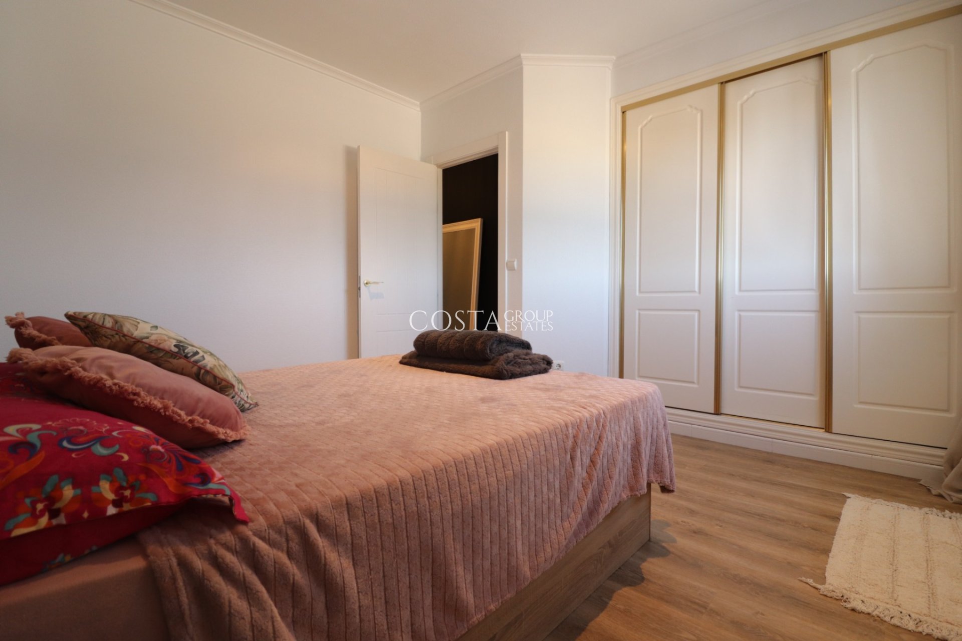 Herverkoop - Villa -
Rojales - Rojales - Country