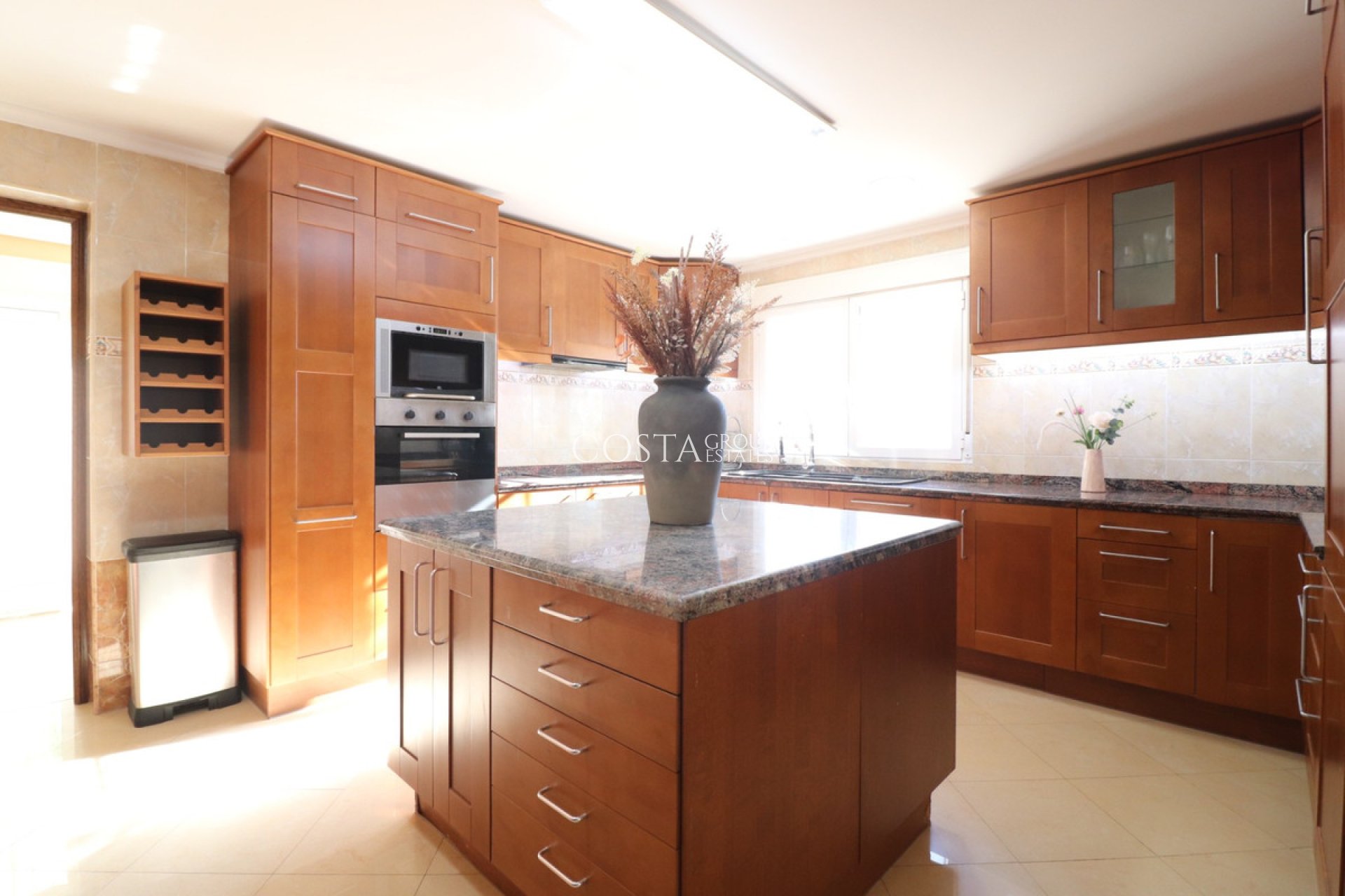 Herverkoop - Villa -
San Fulgencio - La Escuera