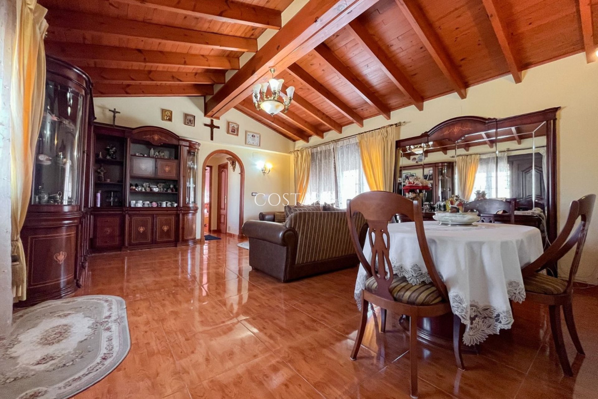 Herverkoop - Villa -
San Fulgencio - La Marina