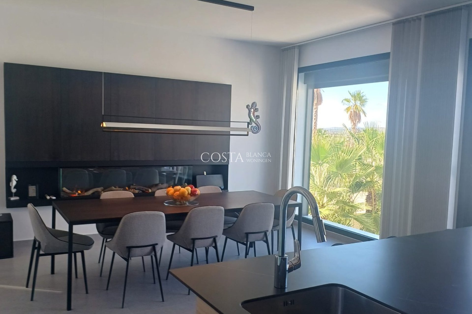 Herverkoop - Villa -
San Fulgencio - La Marina
