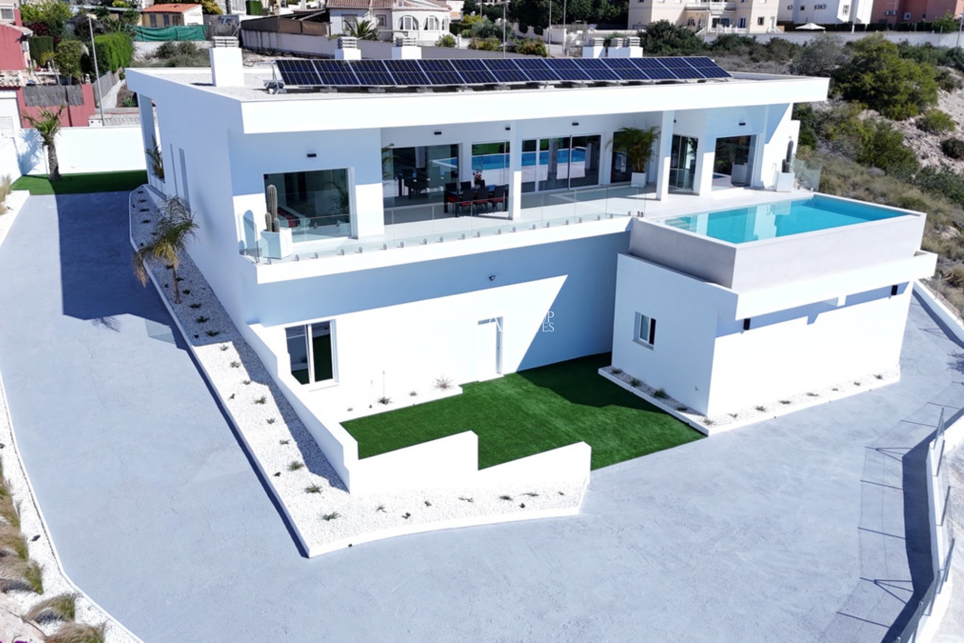 Herverkoop - Villa -
San Fulgencio - La Marina