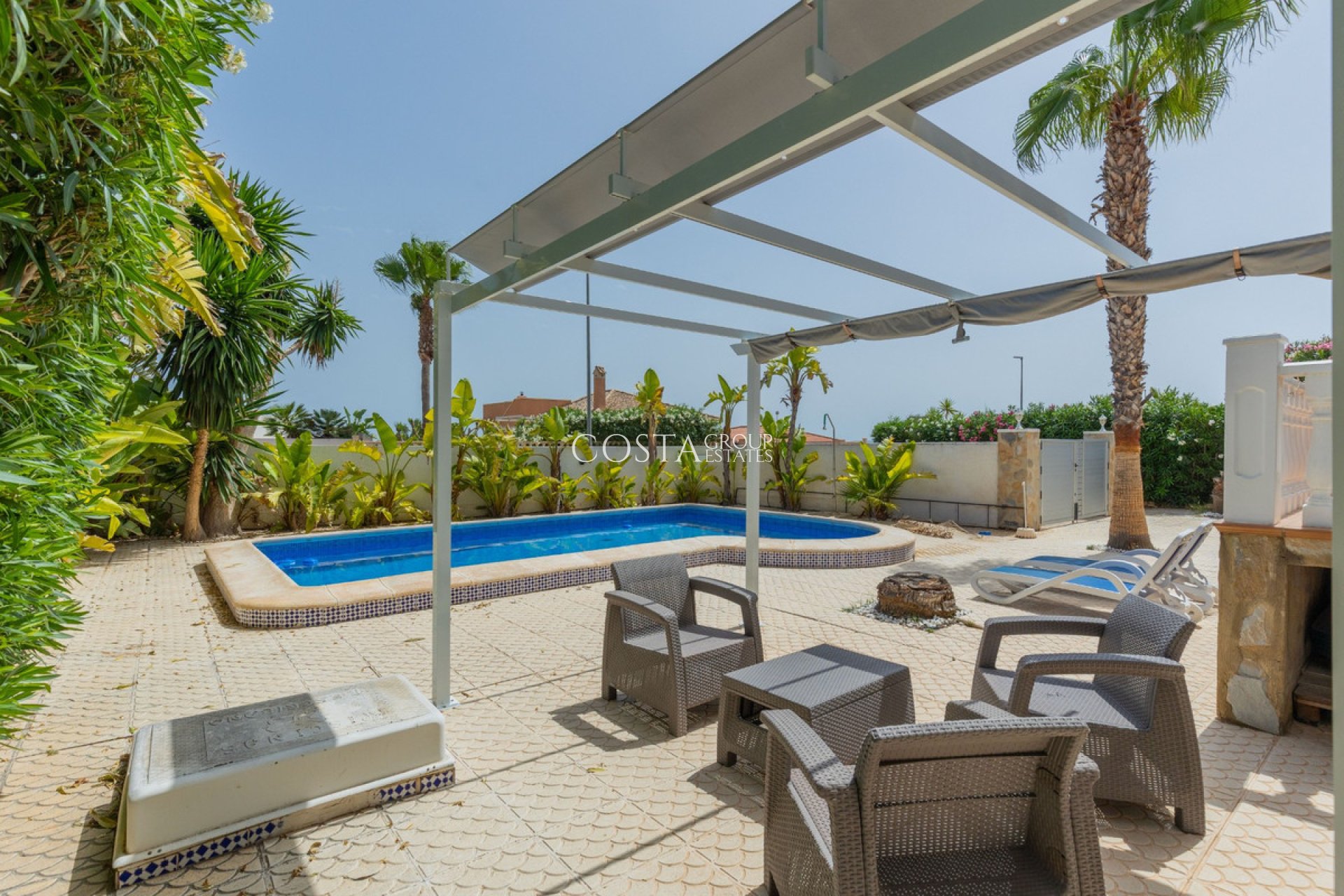 Herverkoop - Villa -
San Fulgencio - La Marina