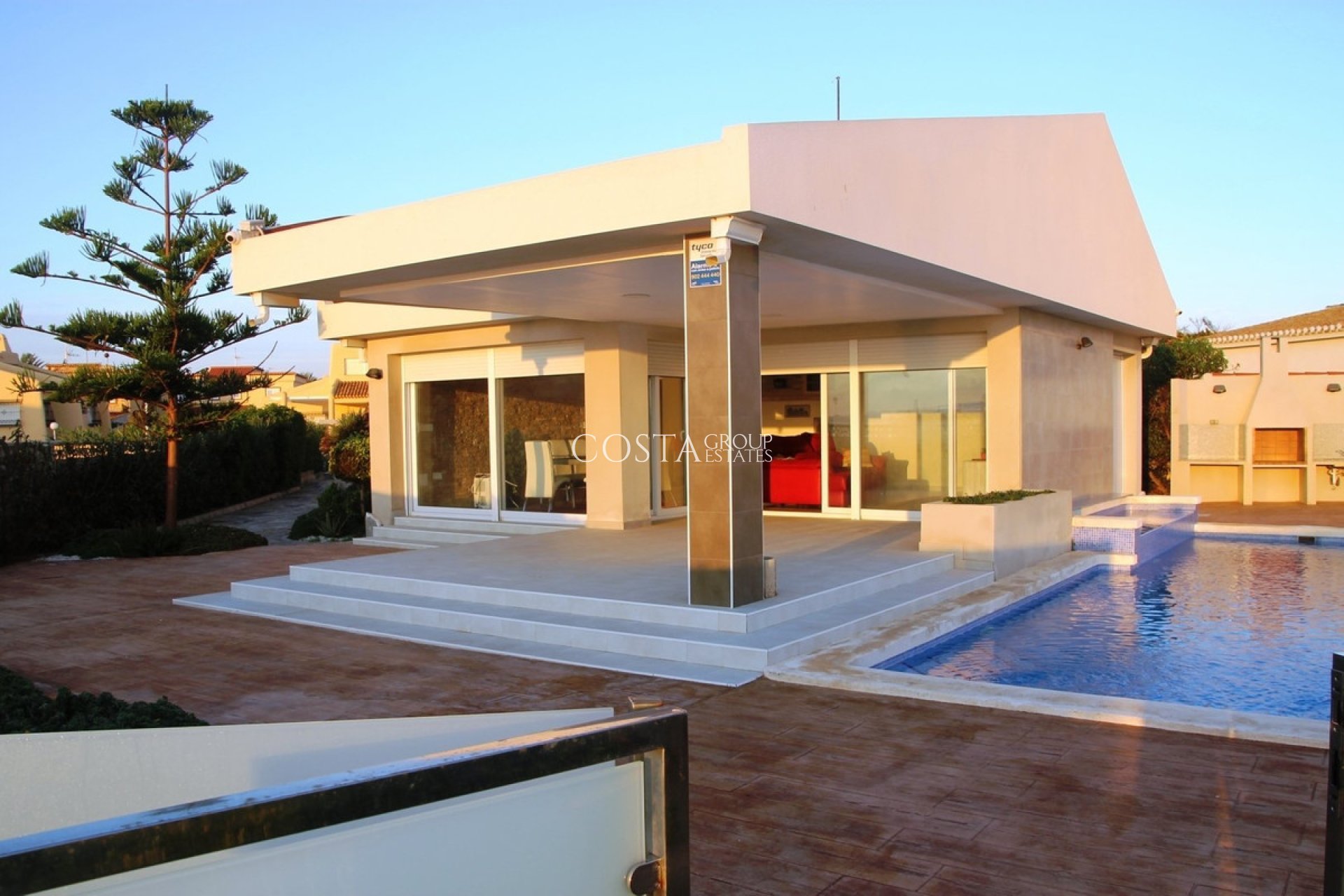 Herverkoop - Villa -
San Javier - La Manga Del Mar Menor