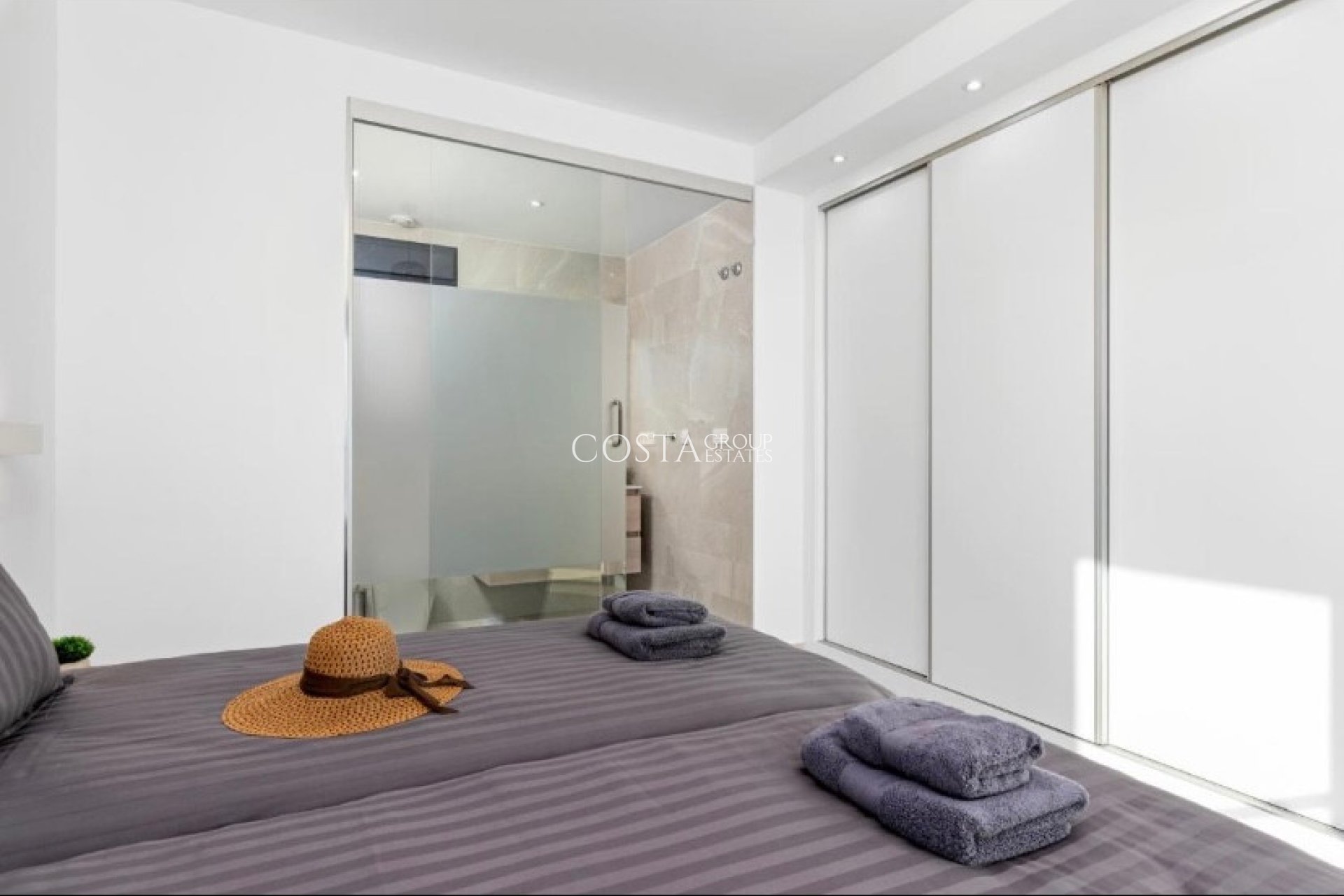 Herverkoop - Villa -
San Miguel de Salinas - San Miguel de Salinas Centro