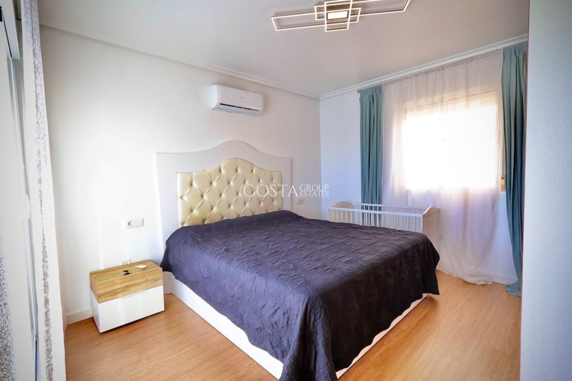 Herverkoop - Villa -
San Miguel de Salinas - San Miguel de Salinas Centro