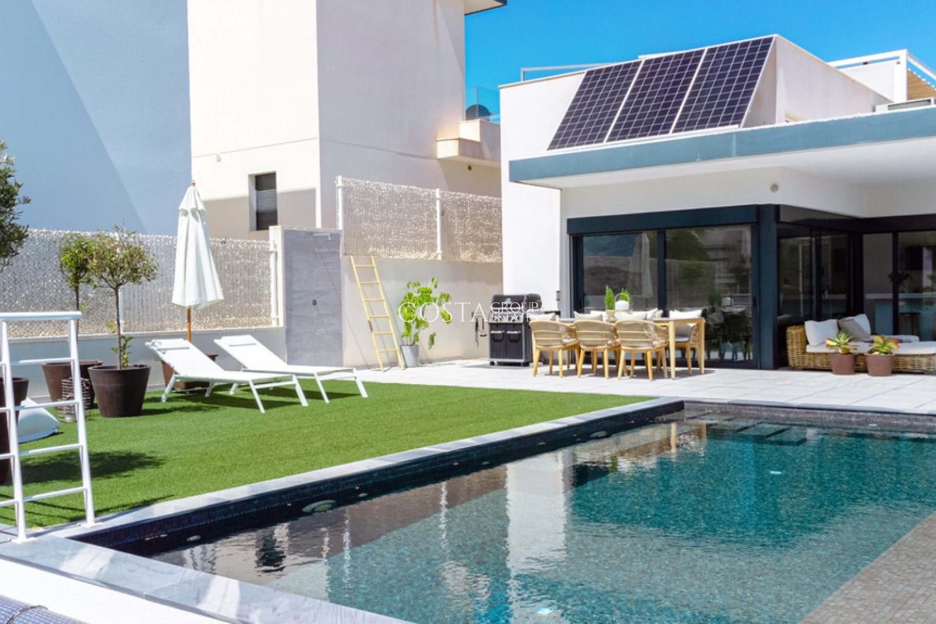 Herverkoop - Villa -
San Miguel de Salinas - San Miguel de Salinas Centro